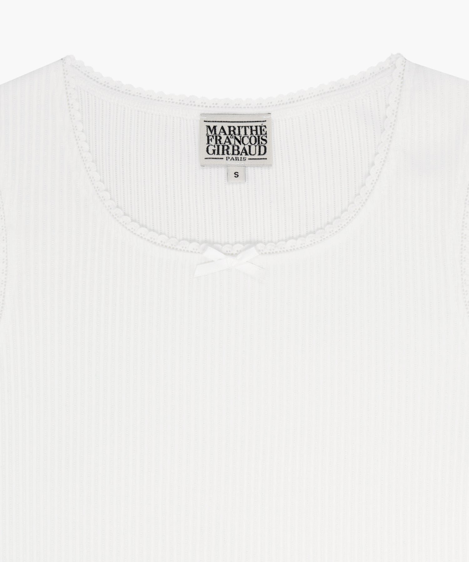 W LACE DETAIL SLEEVELESS