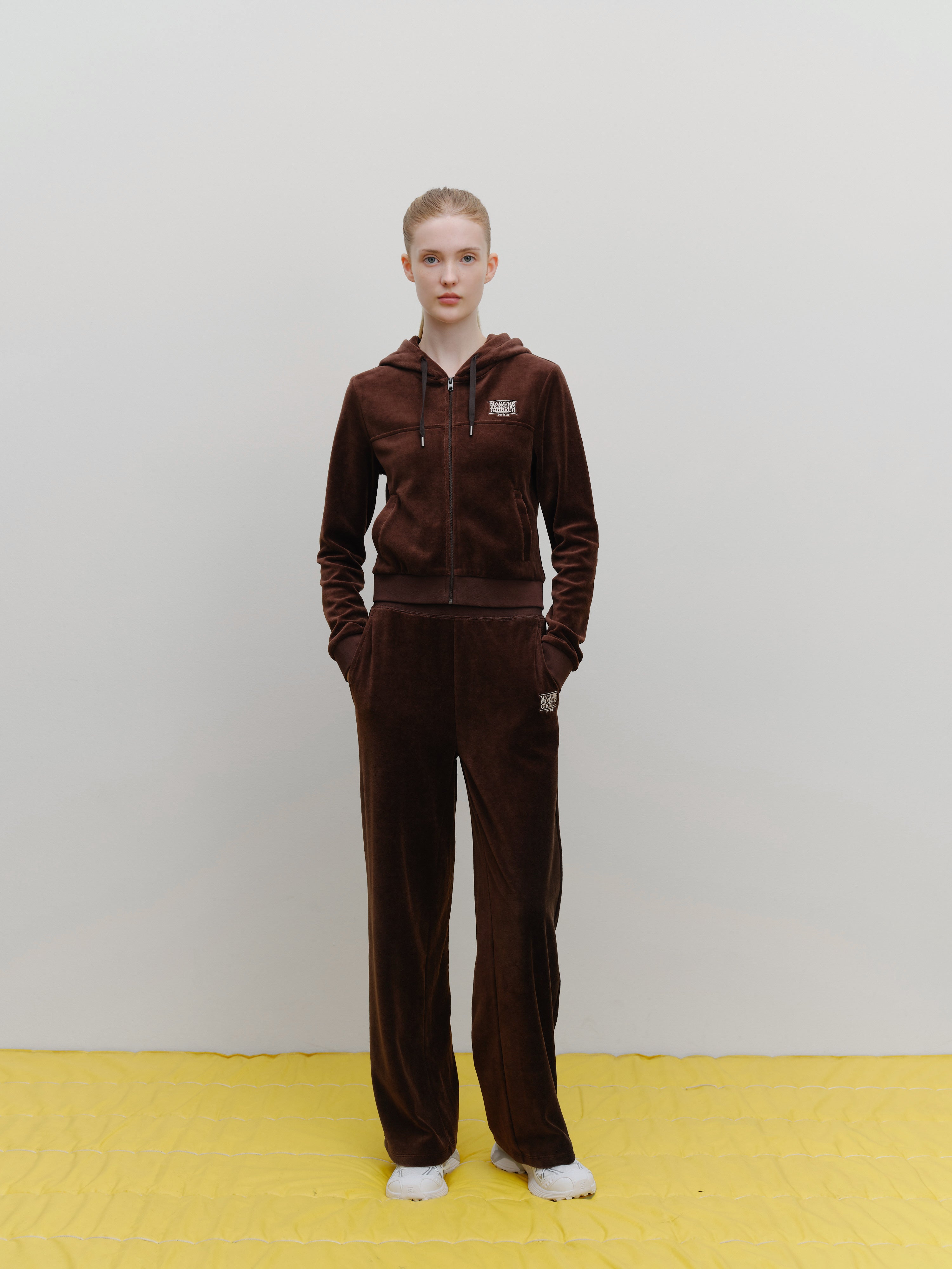  ブラウン ベルベット ジャージ M MARITHÉ SPORT W VELVET PANTS