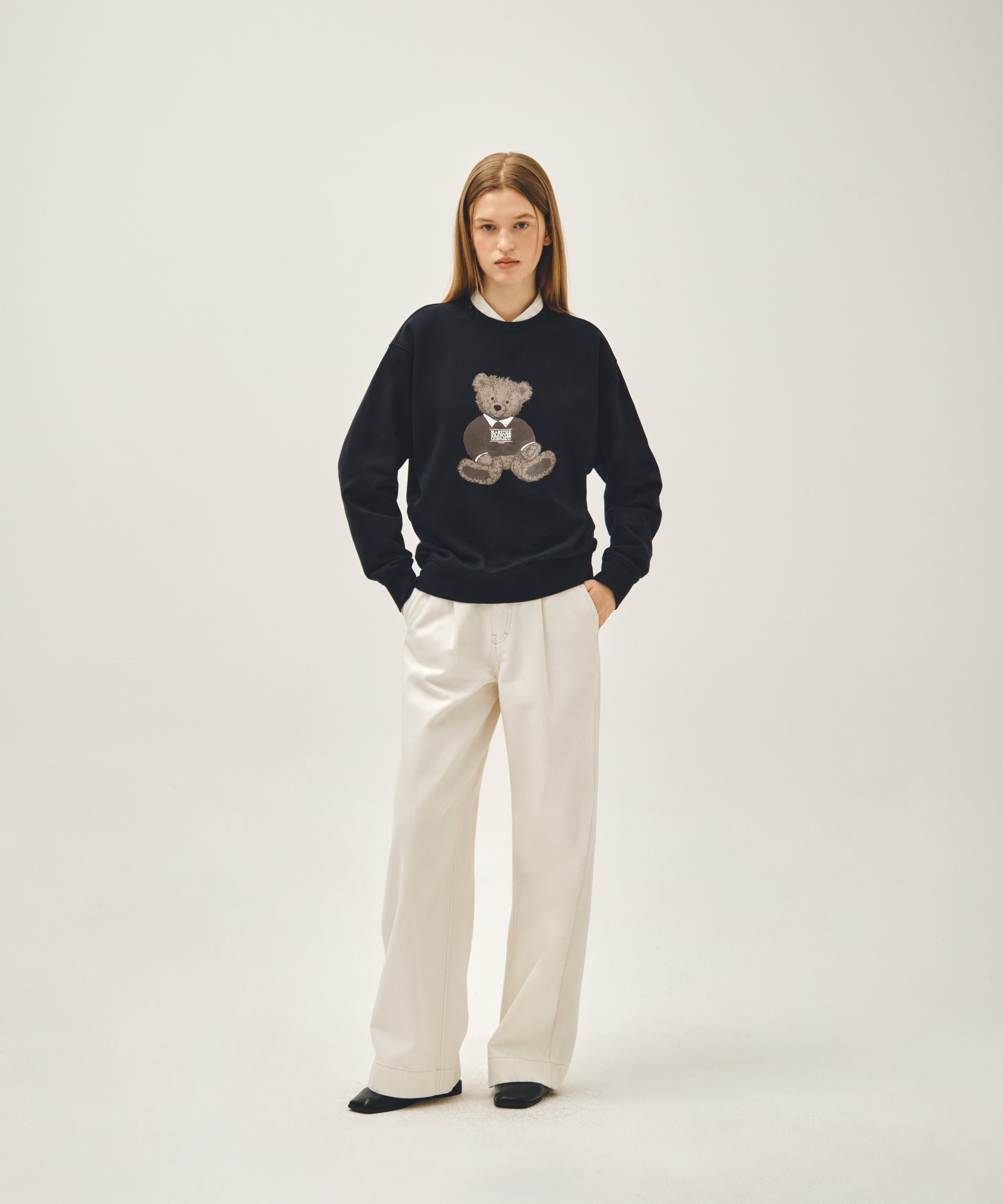 DOODLE BEAR SWEATSHIRT