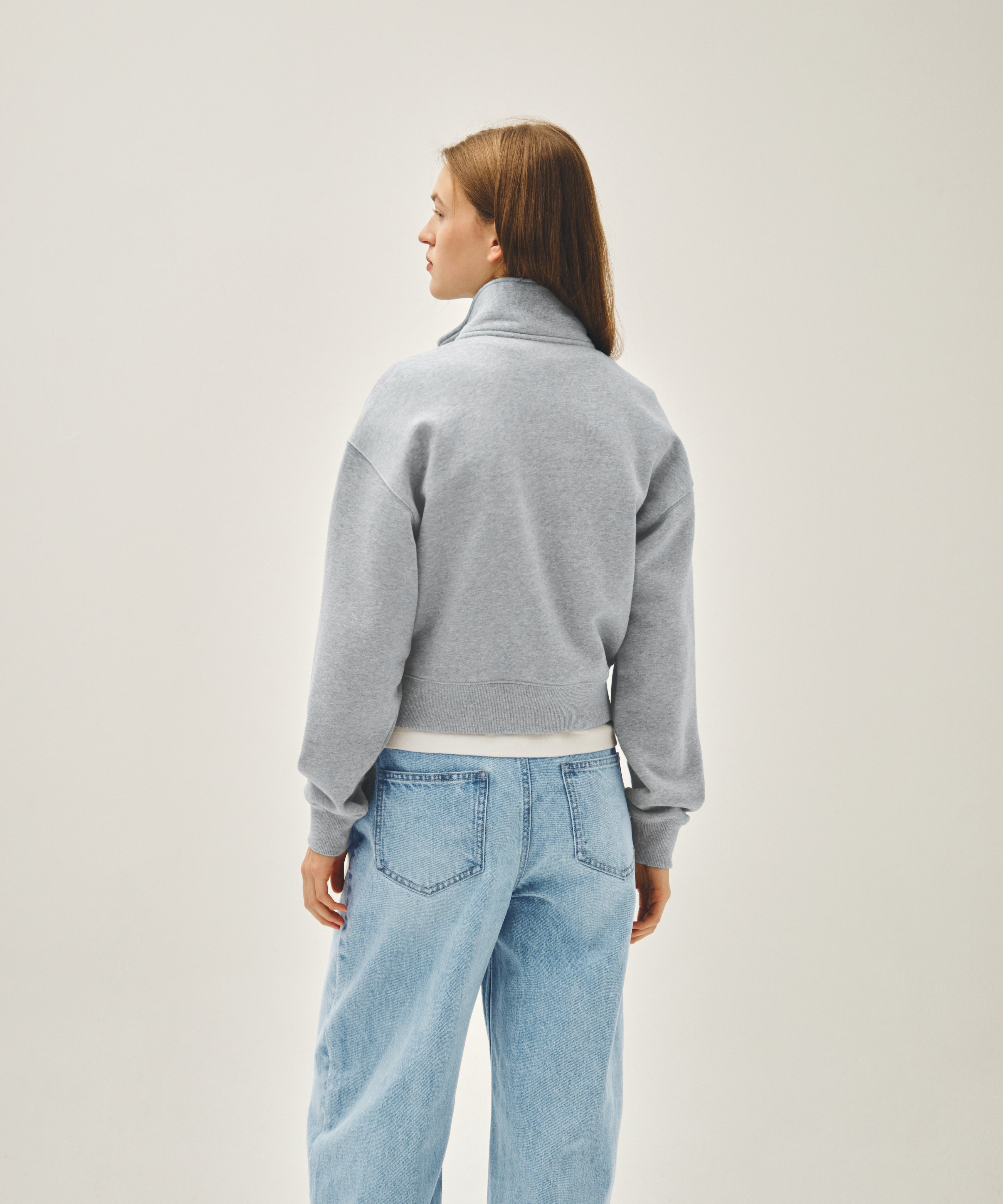W SMALL CLASSIC LOGO HALF ZIPUP CROP SWEATSHIRT