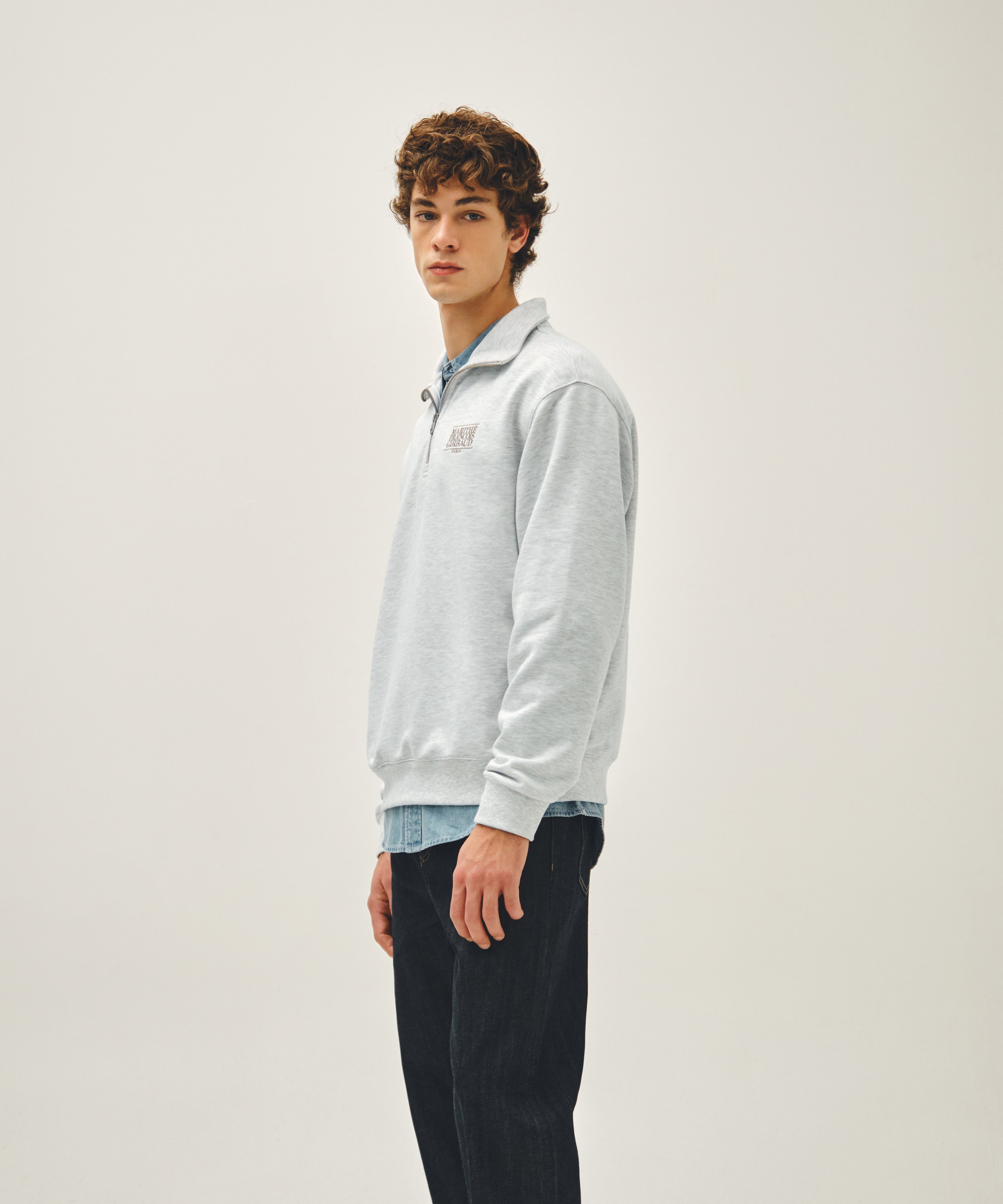 SMALL CLASSIC LOGO HALF ZIPUP SWEATSHIRT