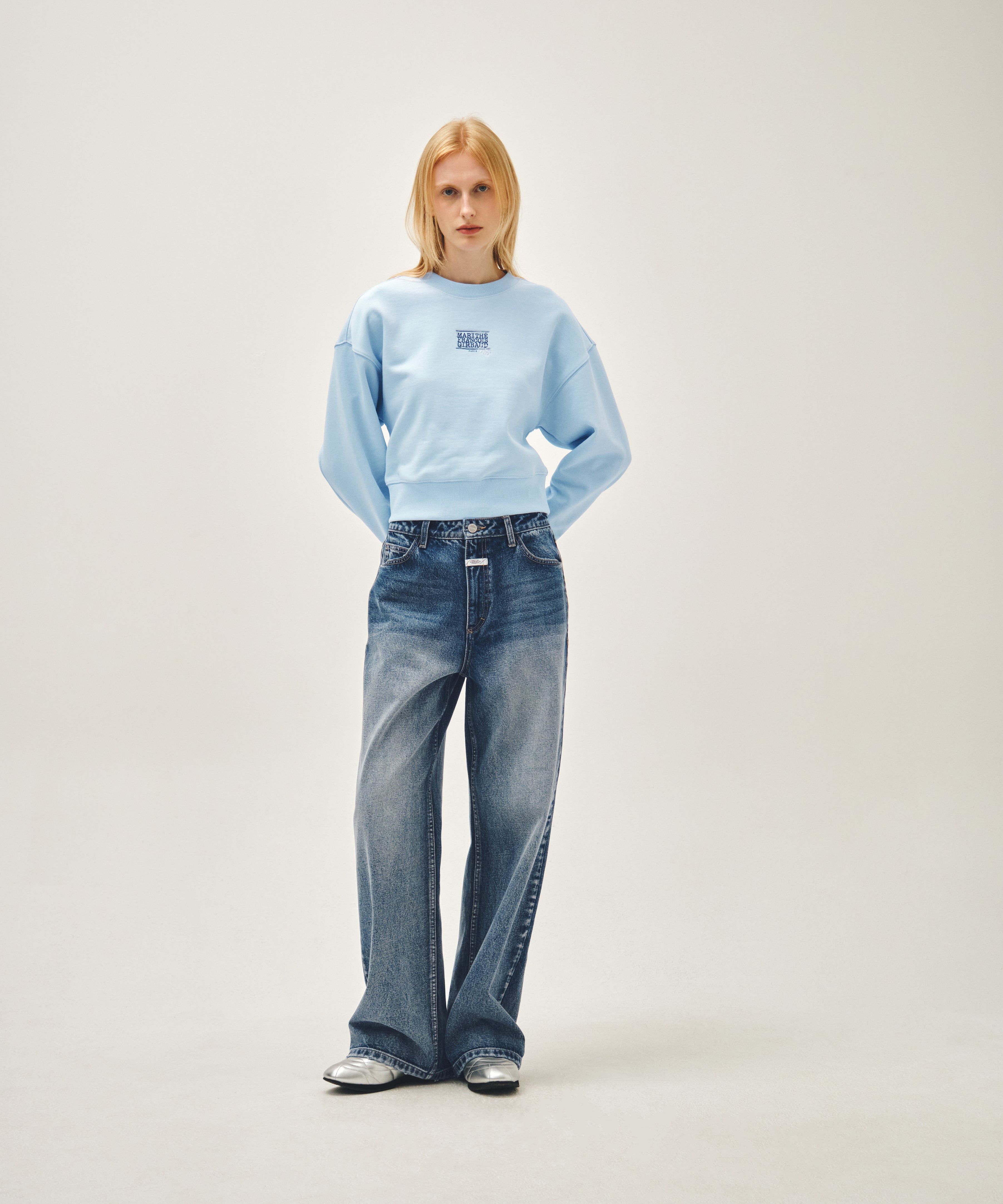 W FLOWER CLASSIC LOGO CROP SWEATSHIRT