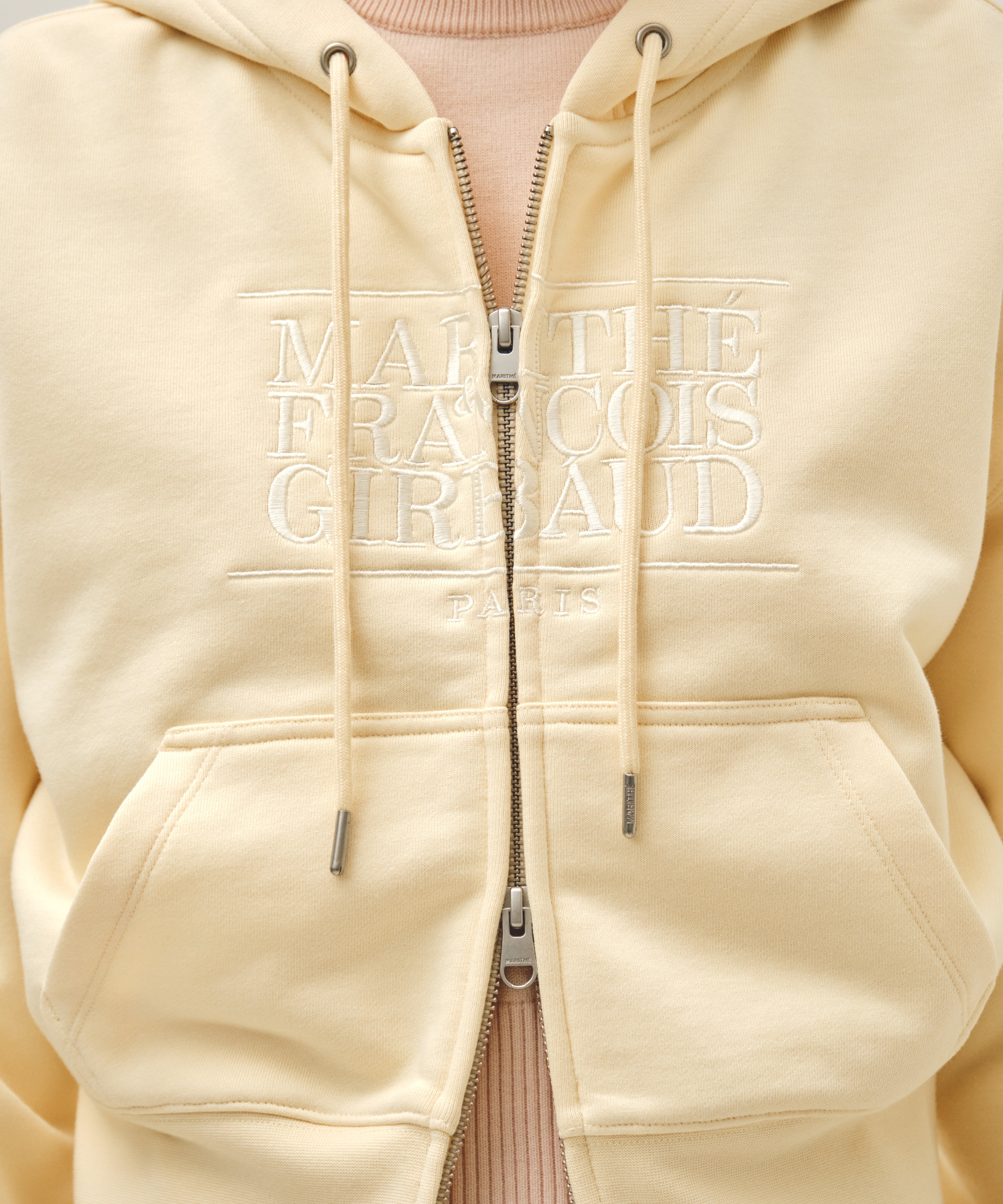 W CLASSIC LOGO CROP HOODIE ZIPUP
