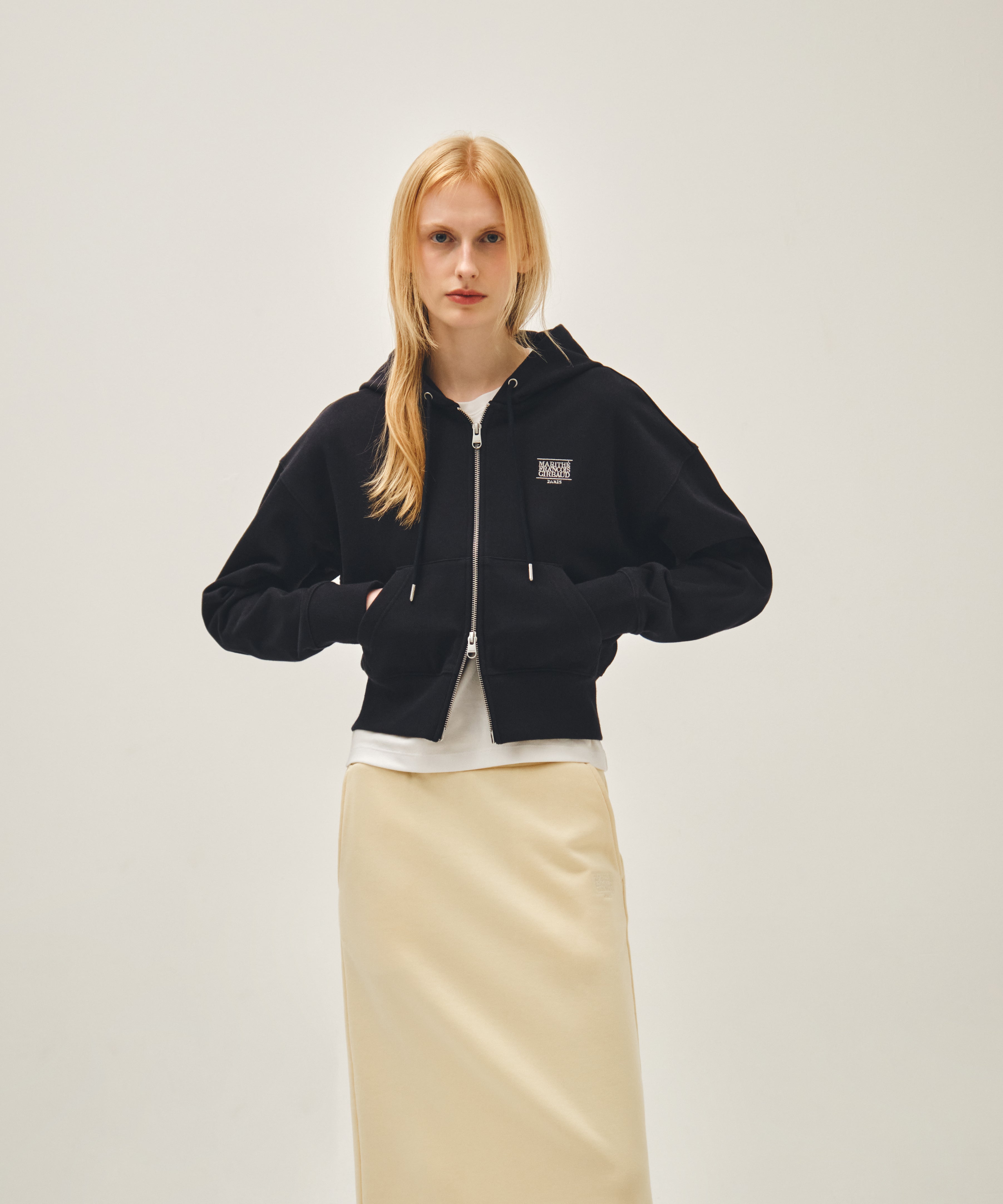 W BACK CLASSIC LOGO CROP HOODIE ZIPUP