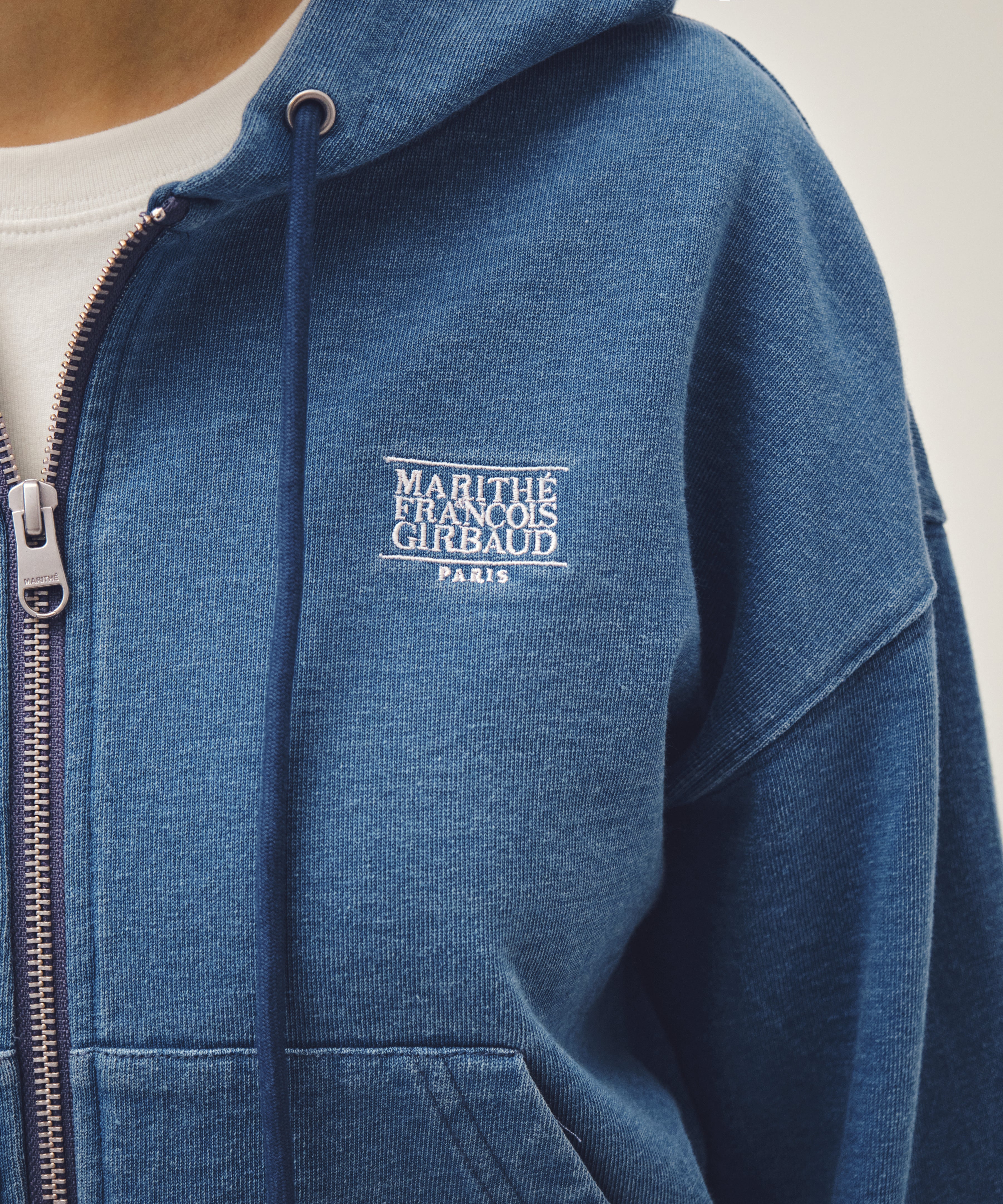 W BACK CLASSIC LOGO CROP HOODIE ZIPUP