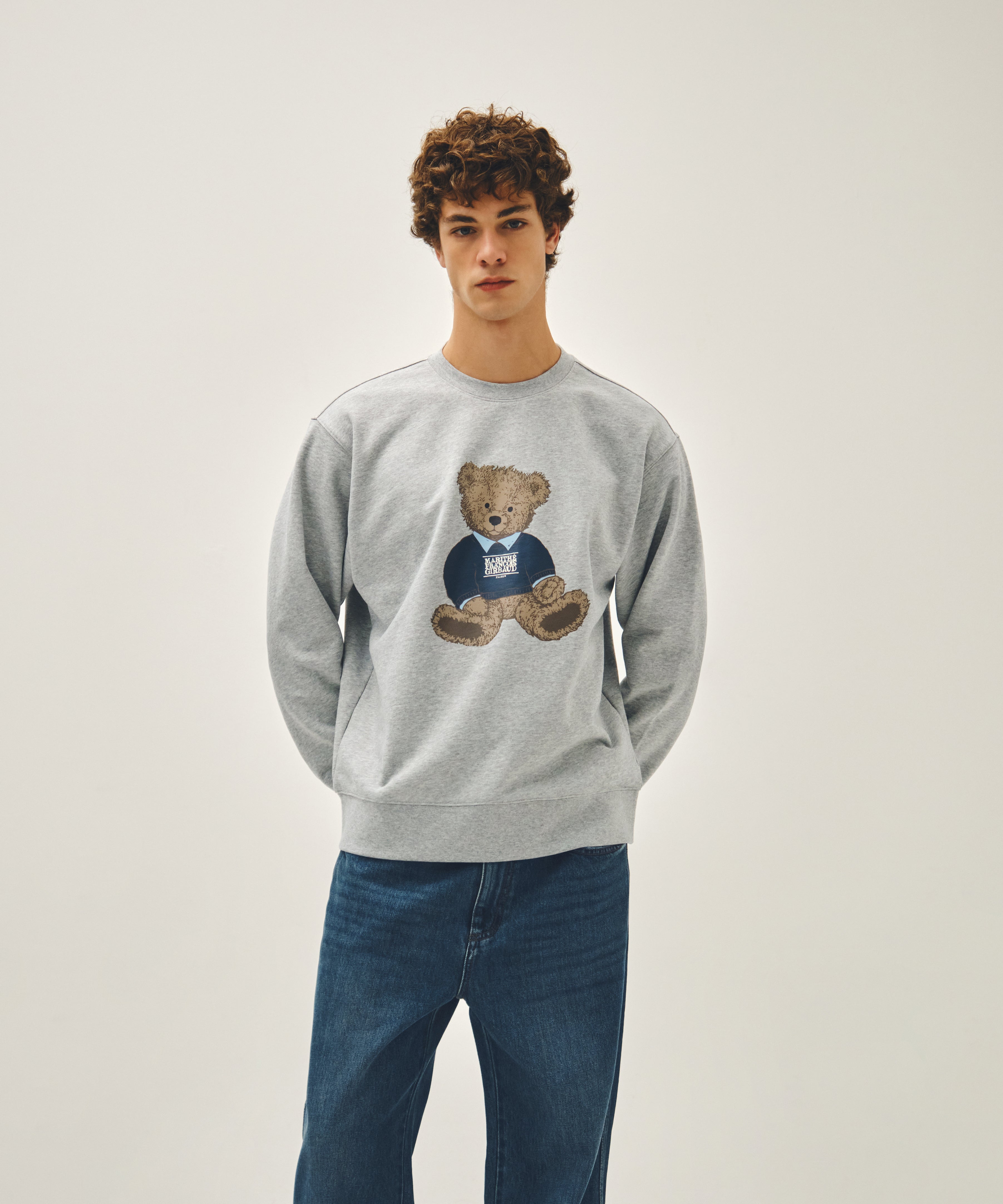 DOODLE BEAR SWEATSHIRT