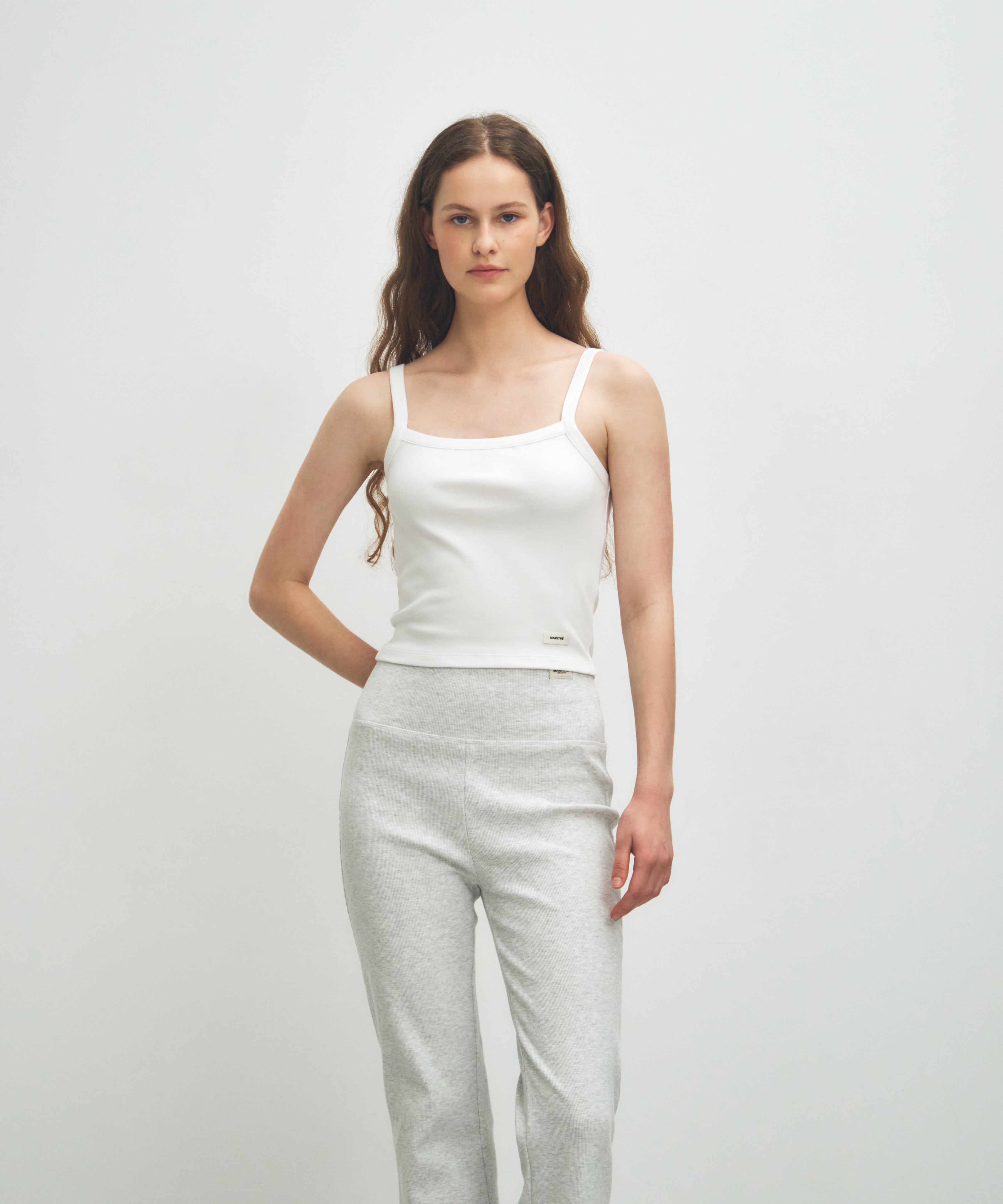 W BASIC STRING CROP SLEEVELESS