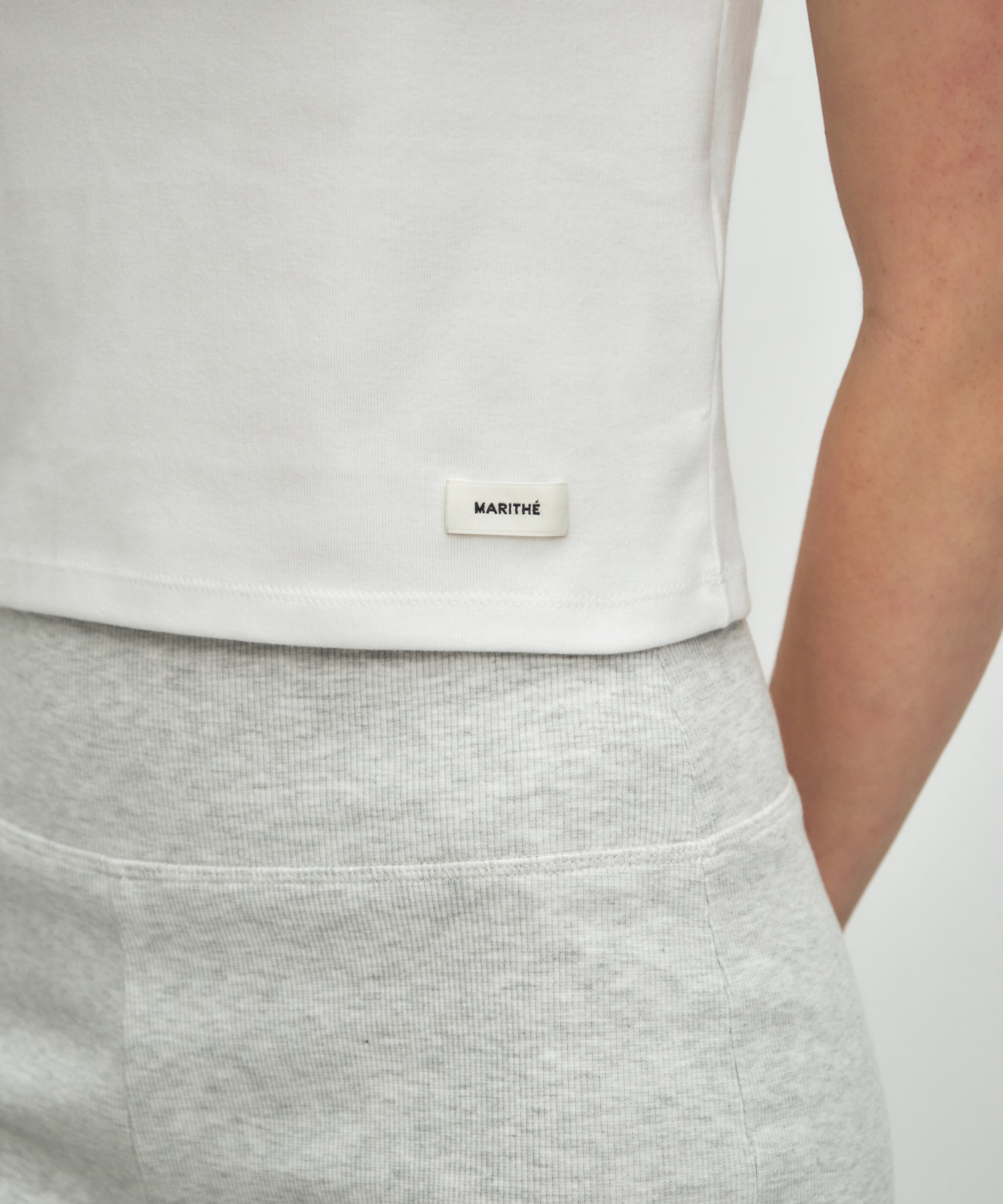 W BASIC CROP TEE