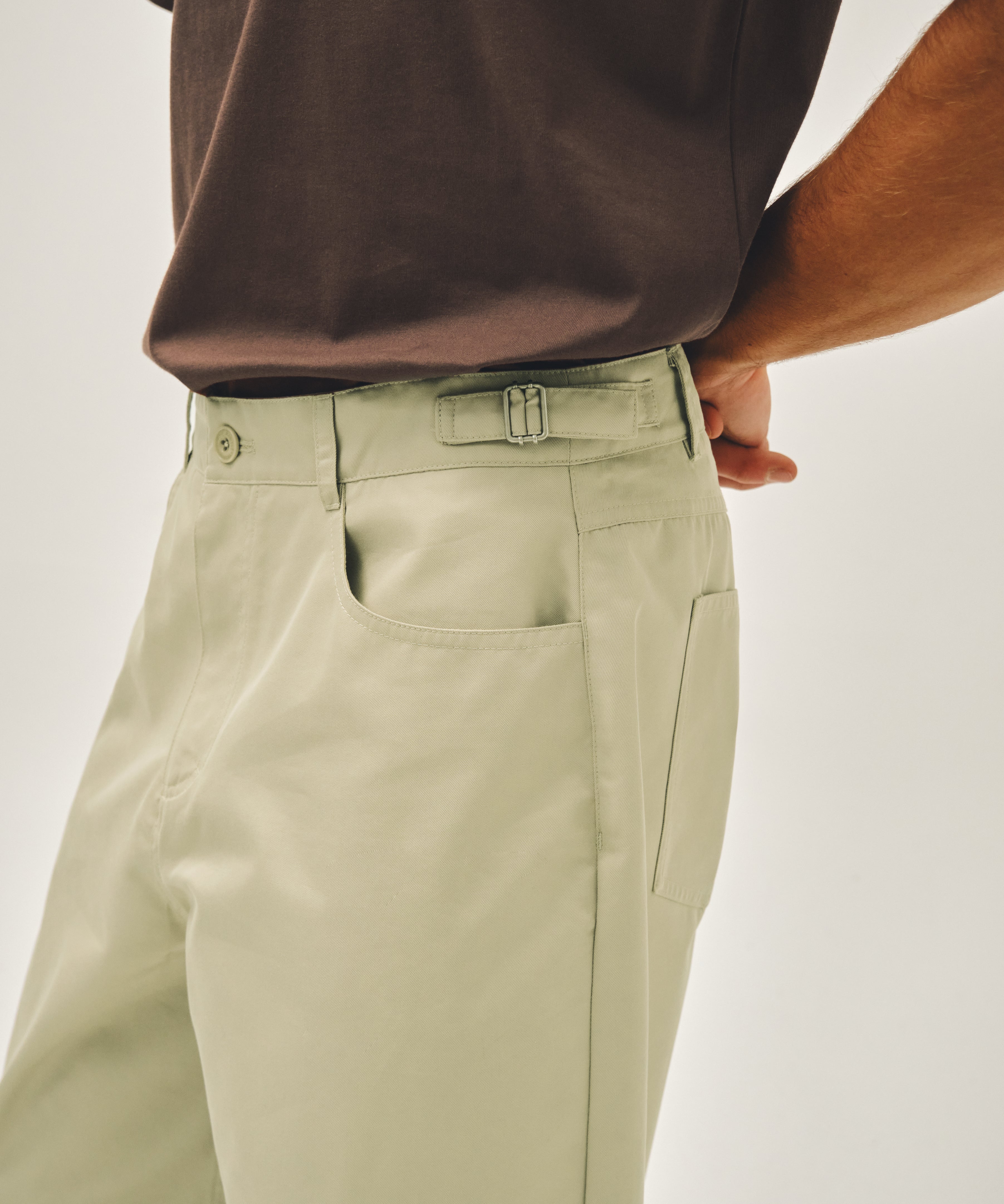 M CURVED CHINO PANTS