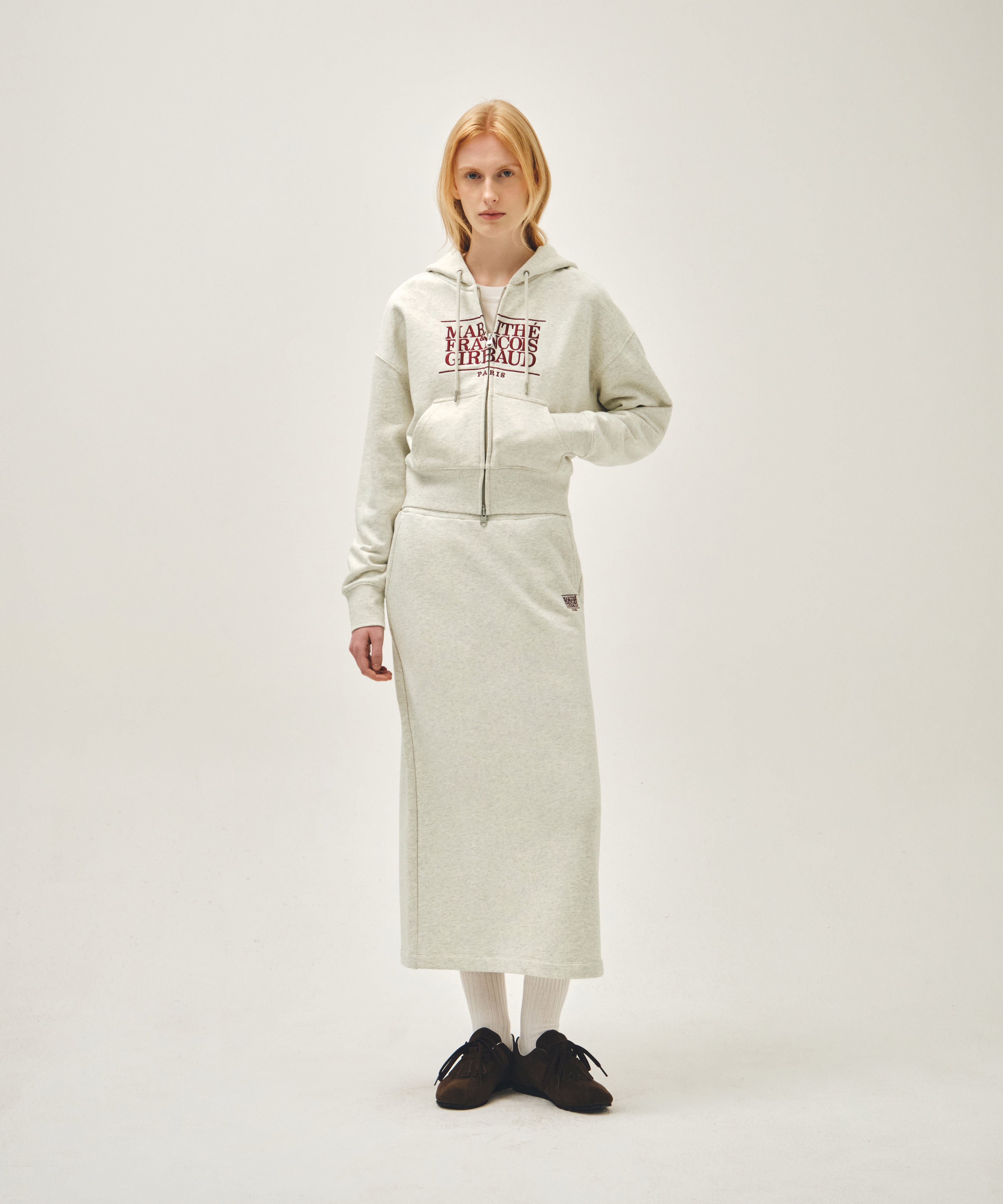 W CLASSIC LOGO CROP HOODIE ZIPUP