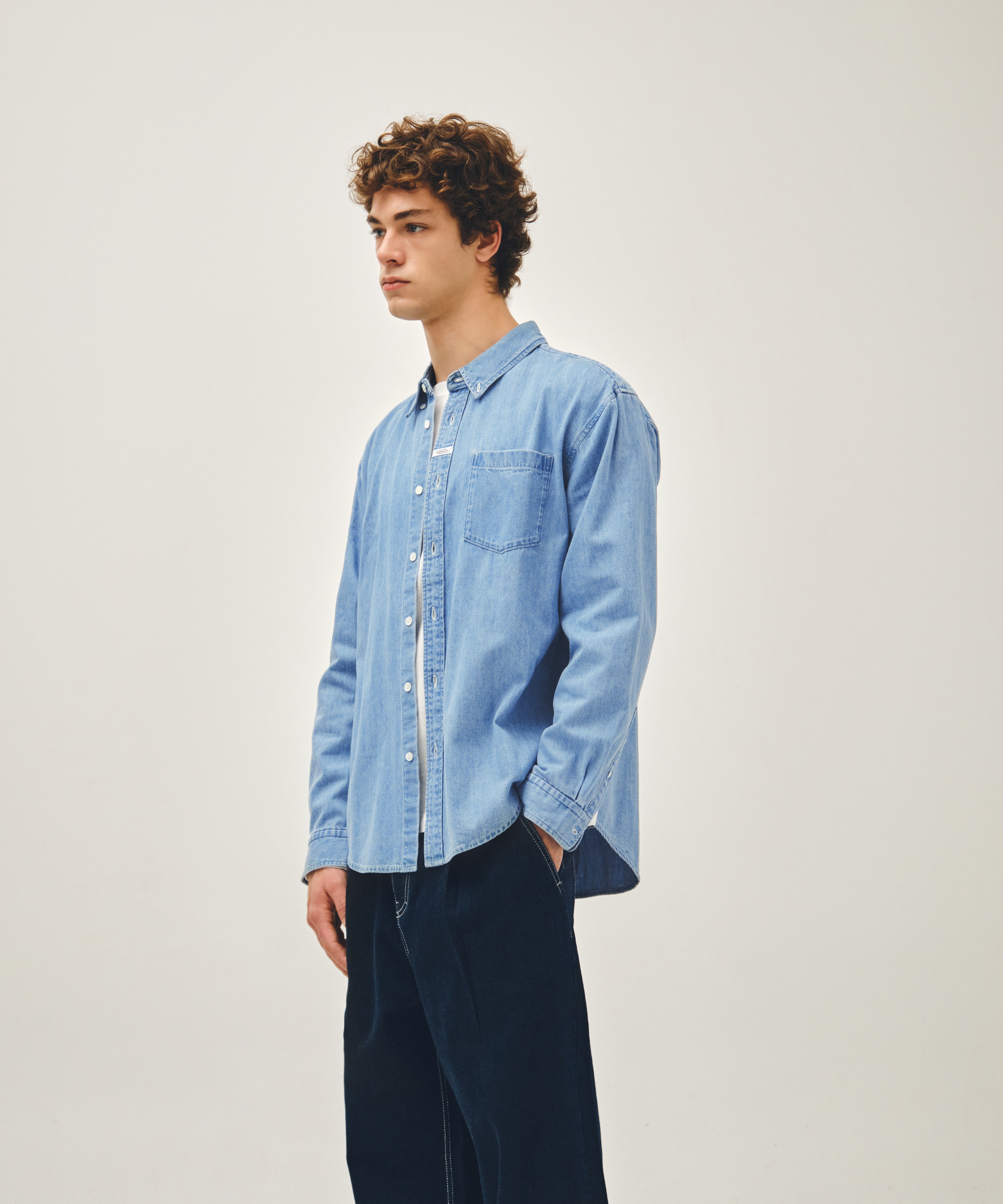UNI BASIC DENIM SHIRT