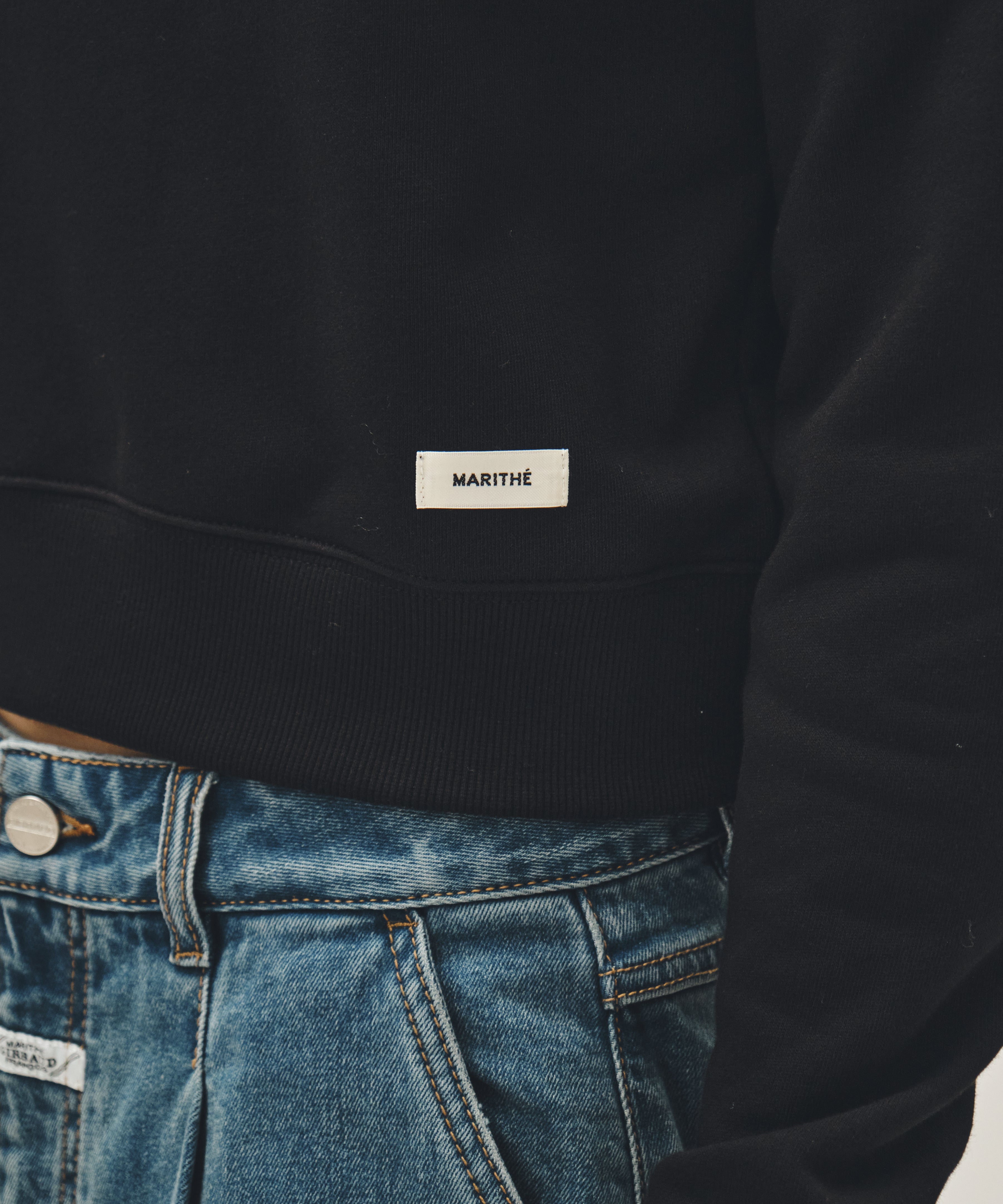 W BASIC CROP SWEATSHIRT