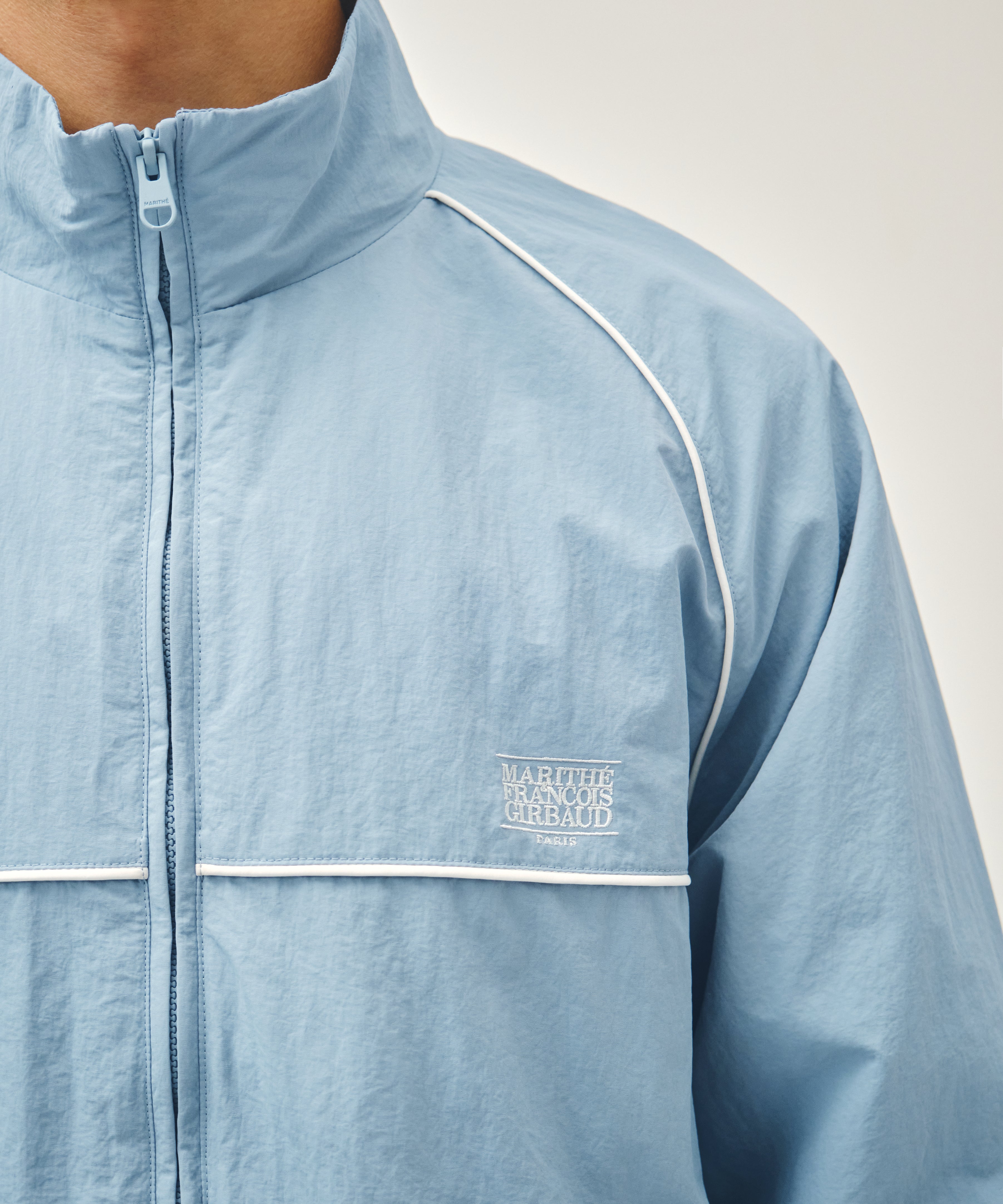 CLASSIC LOGO HIGH NECK WIND JACKET