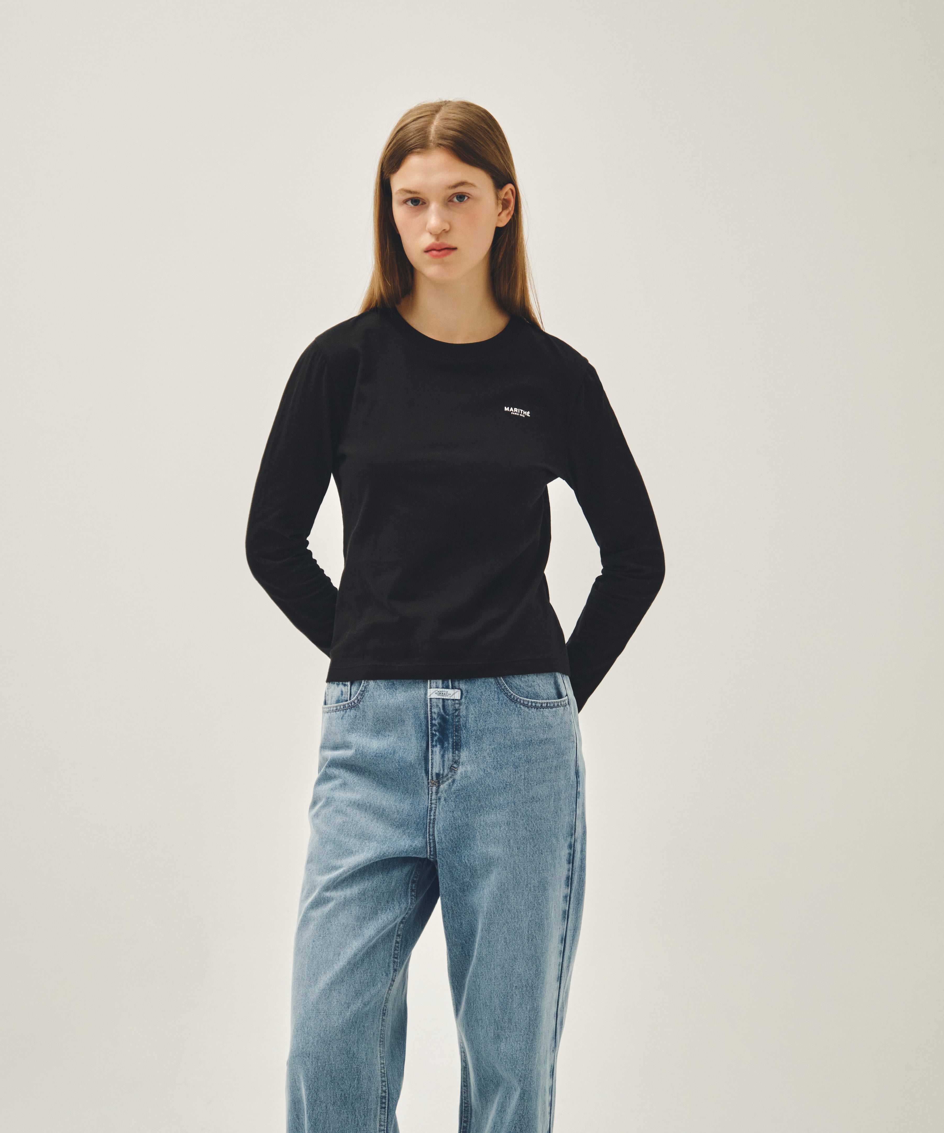 W REGULAR LOGO SLIM LONG SLEEVE TEE
