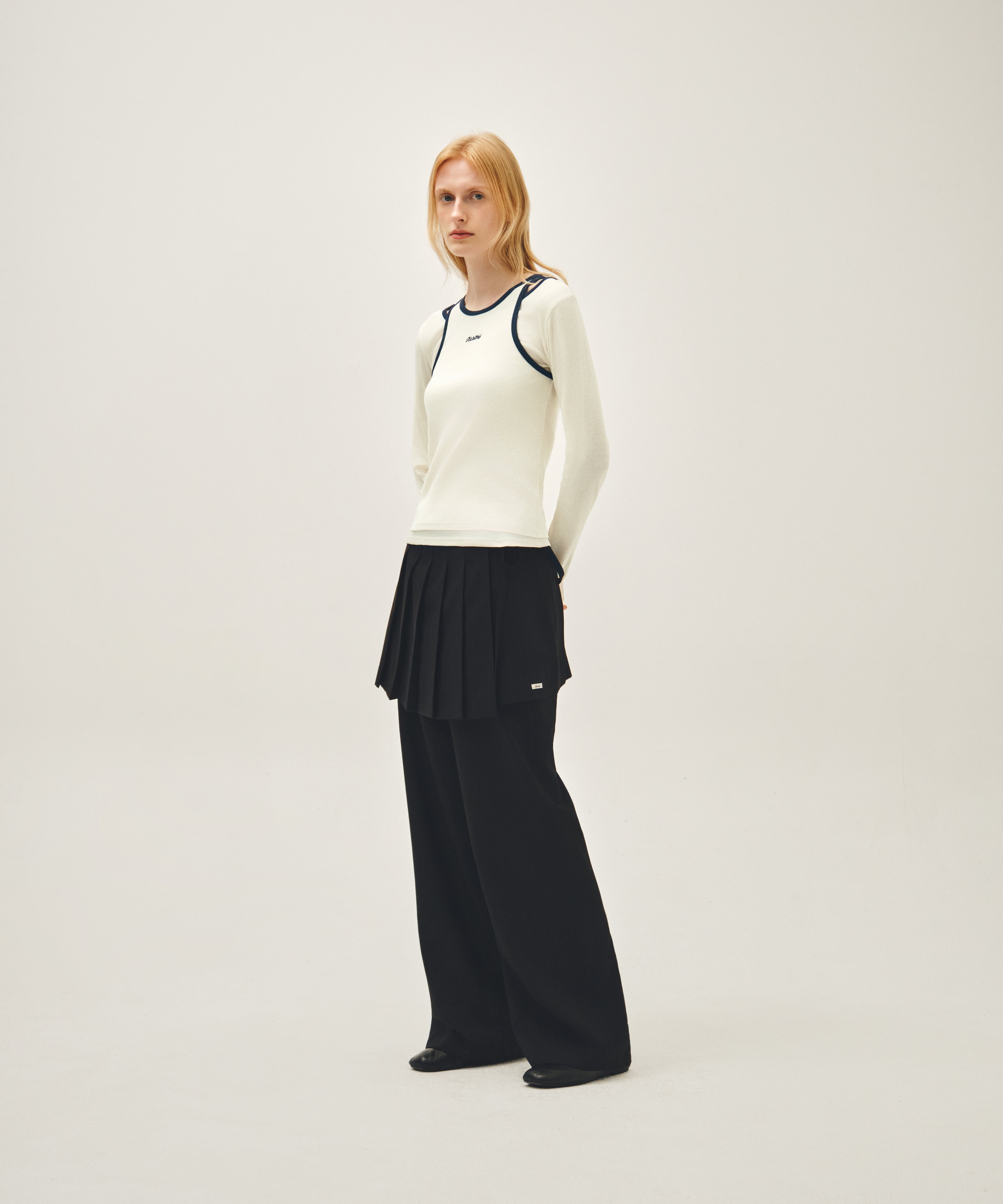 W SLEEVELESS LAYERED LONG SLEEVE TEE