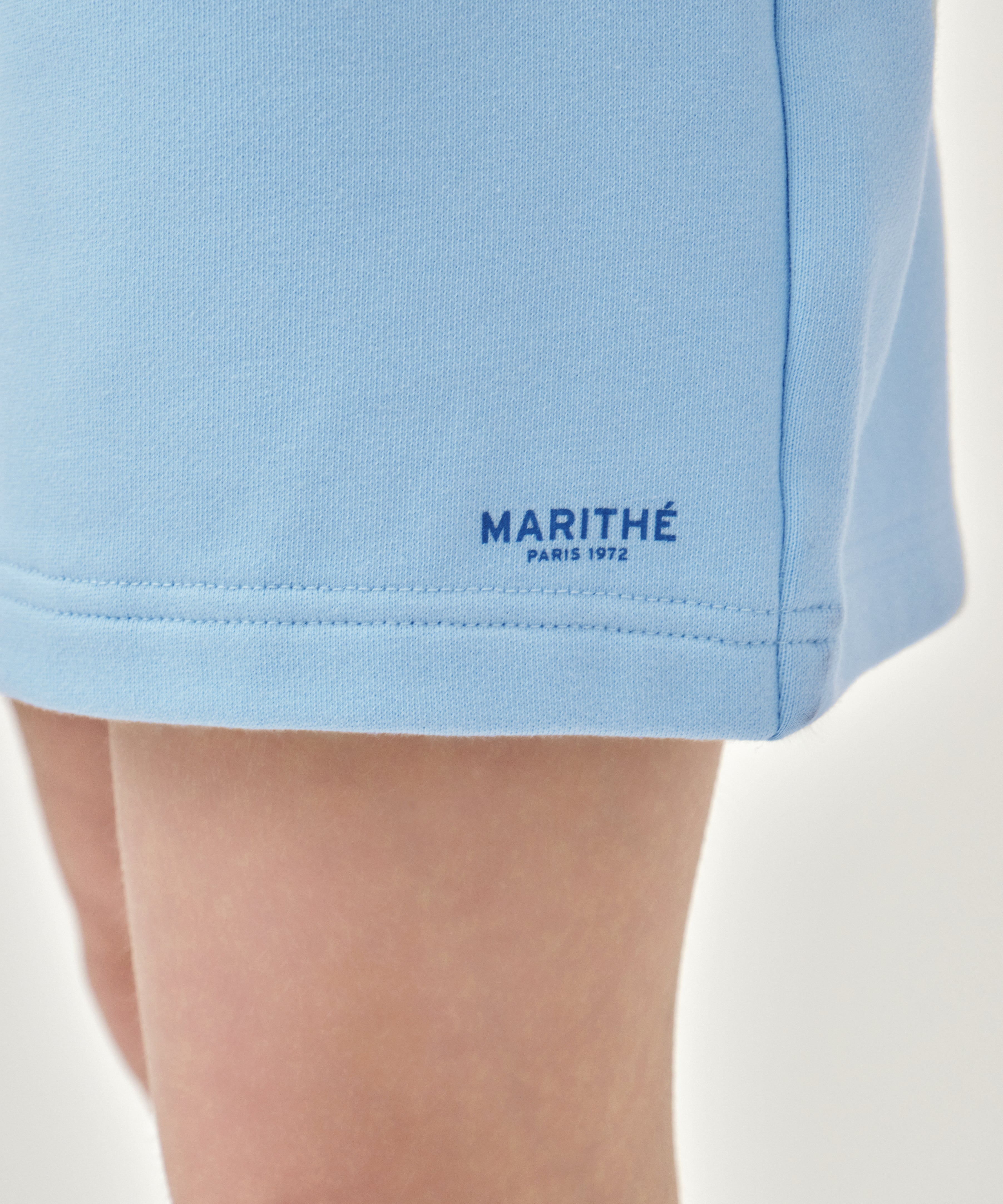 W REGULAR LOGO SWEAT SHORTS