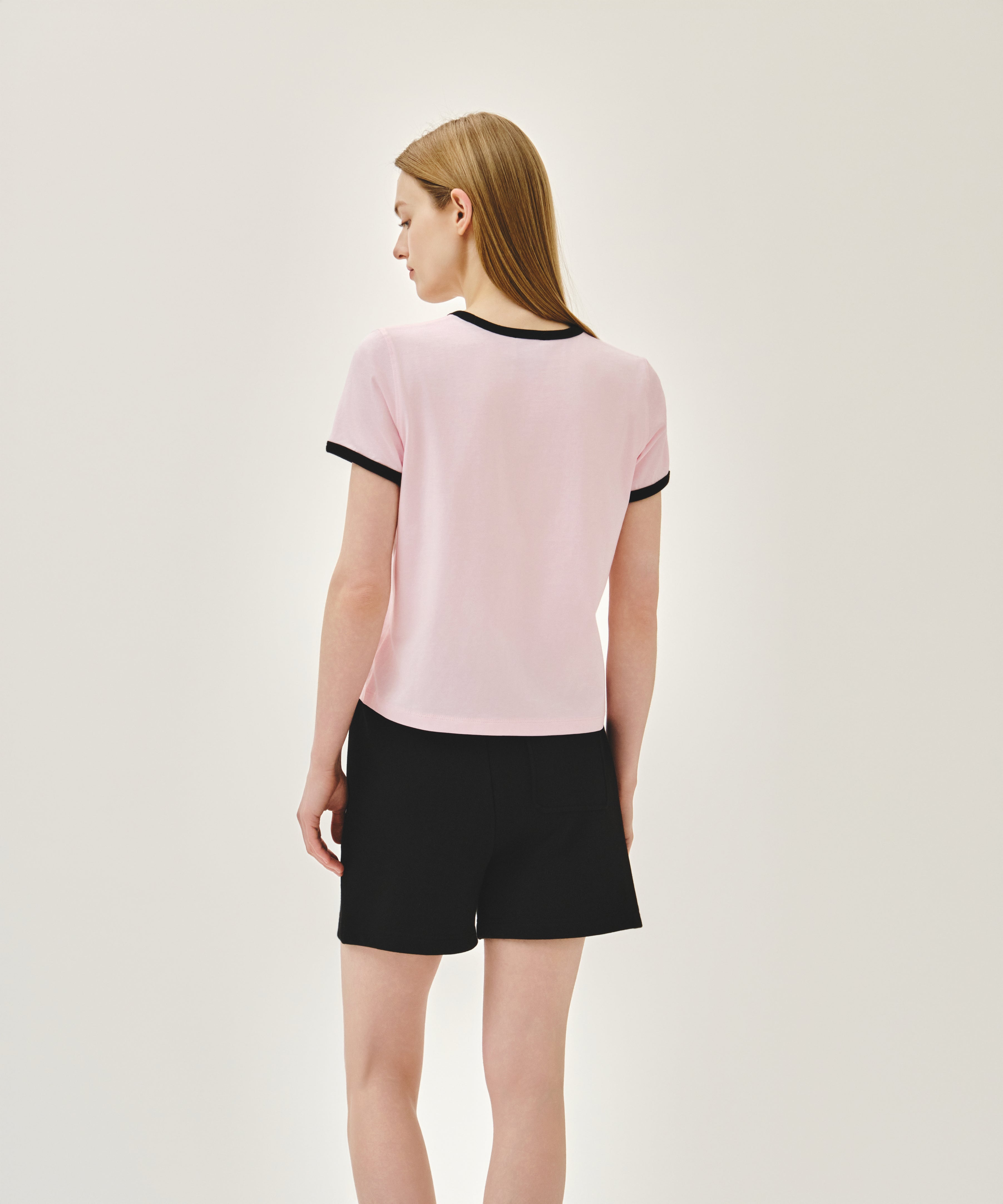W CLASSIC LOGO RINGER TEE
