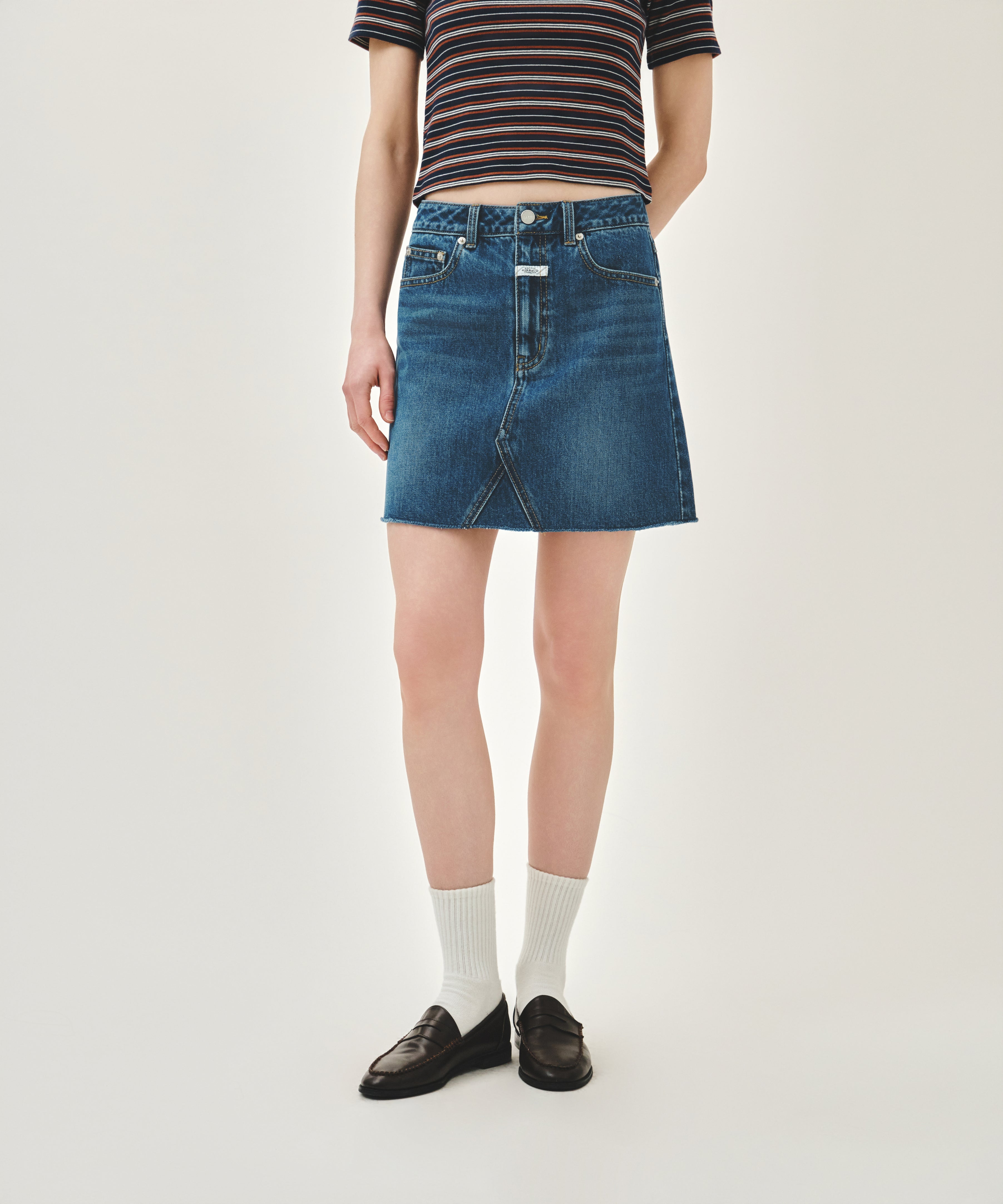 W RAW EDGE DENIM MINI SKIRT
