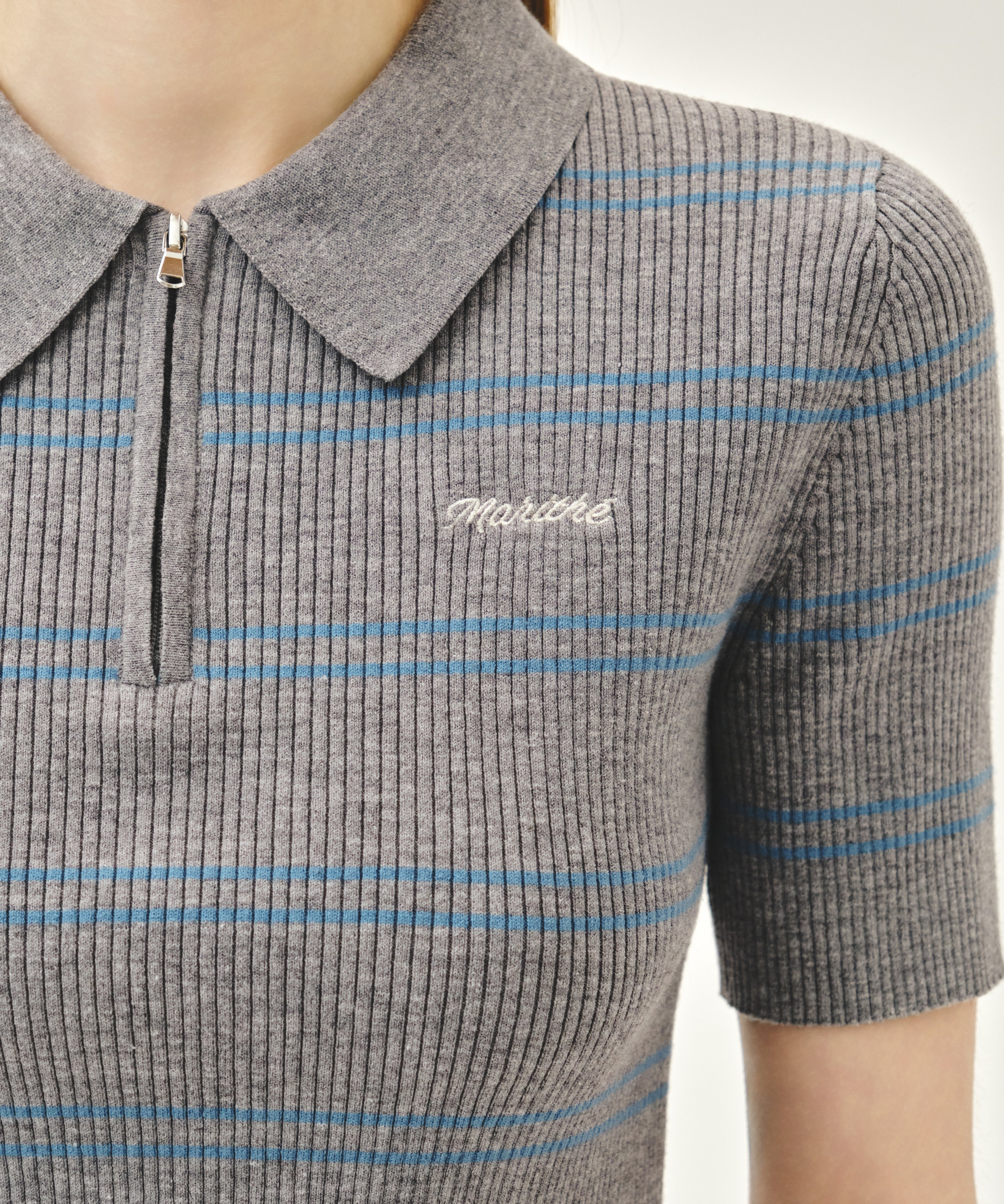 W STRIPE HALF ZIP UP SLIM KNIT