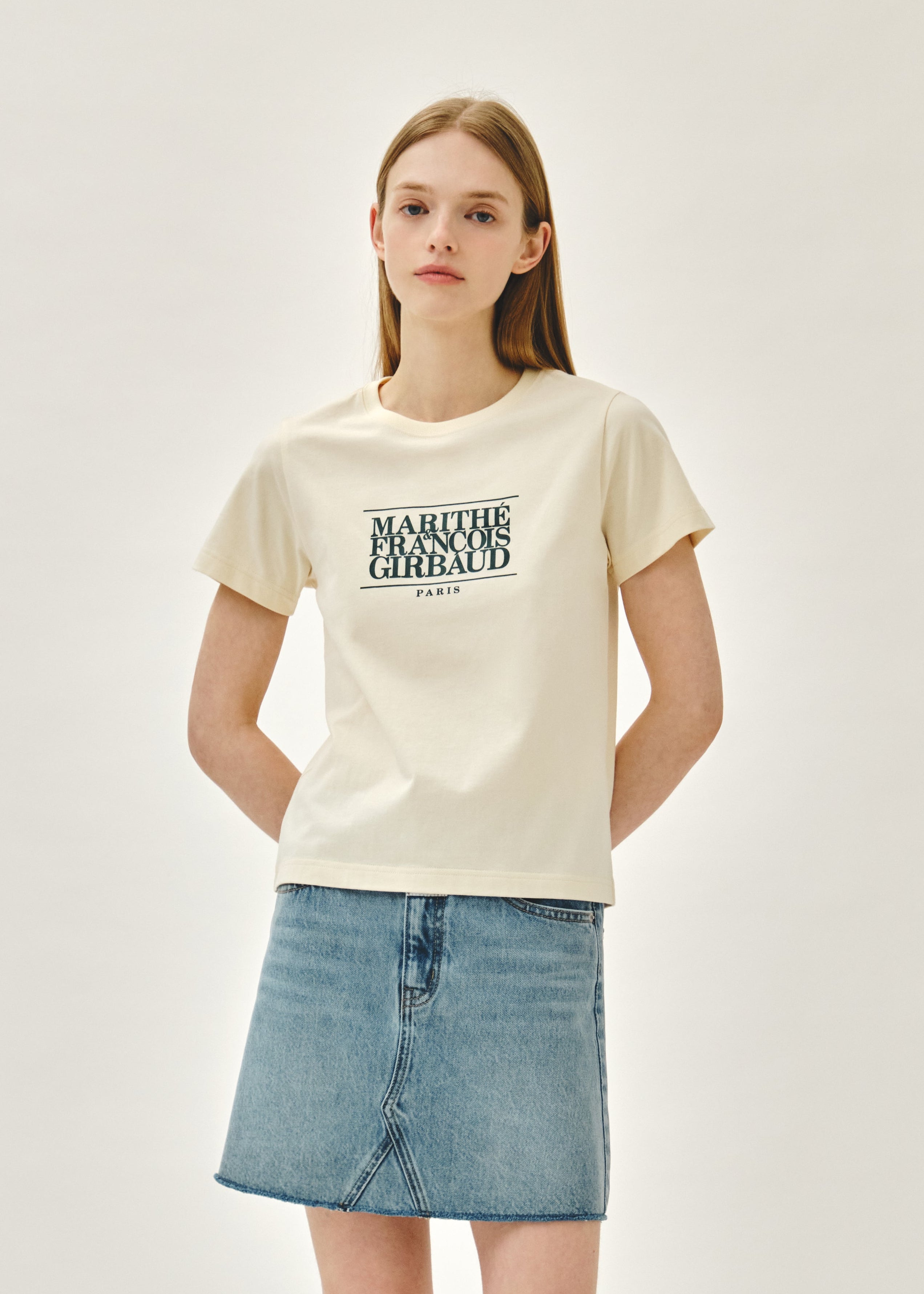 W CLASSIC LOGO TEE