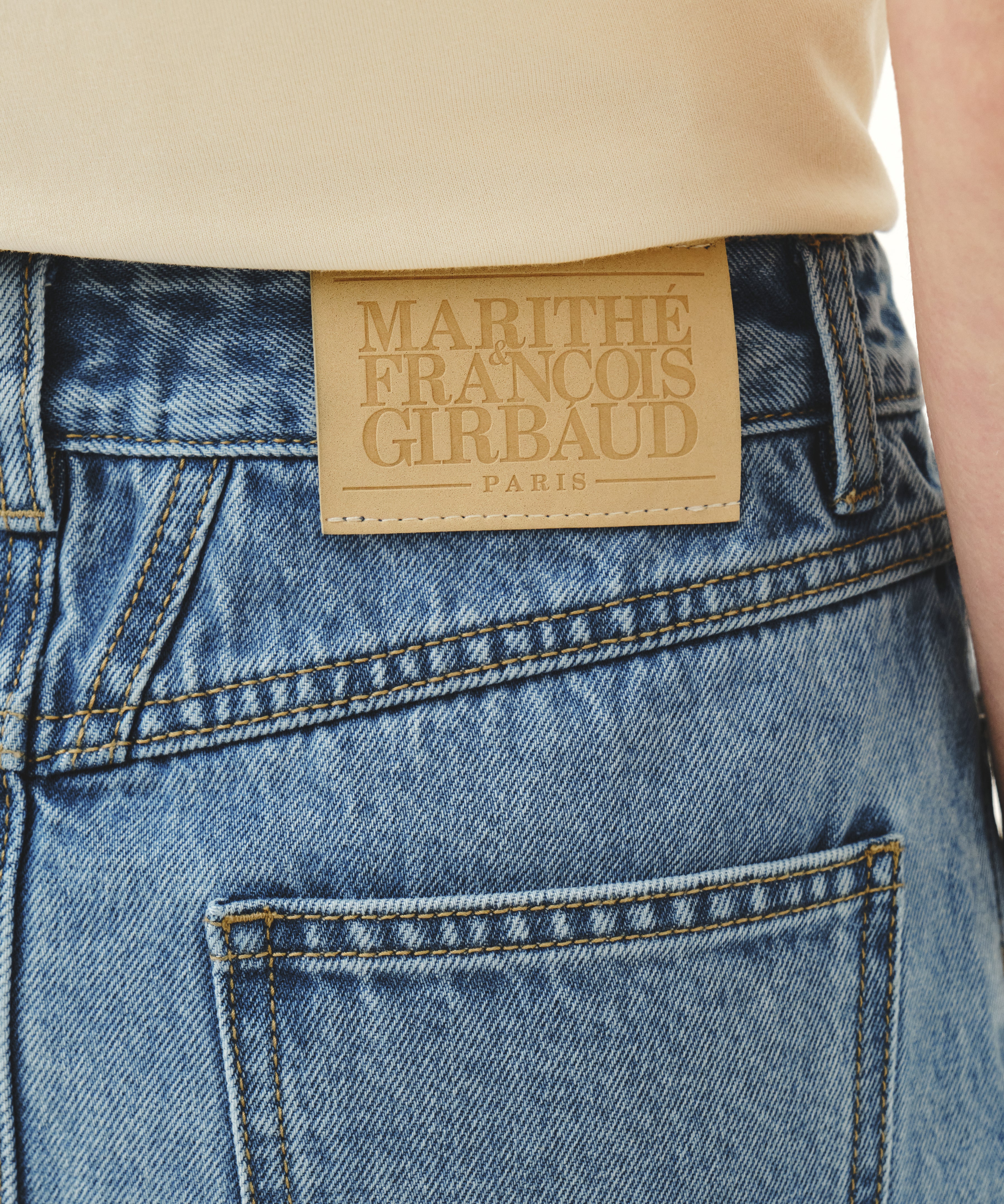 W RAW EDGE DENIM MINI SKIRT