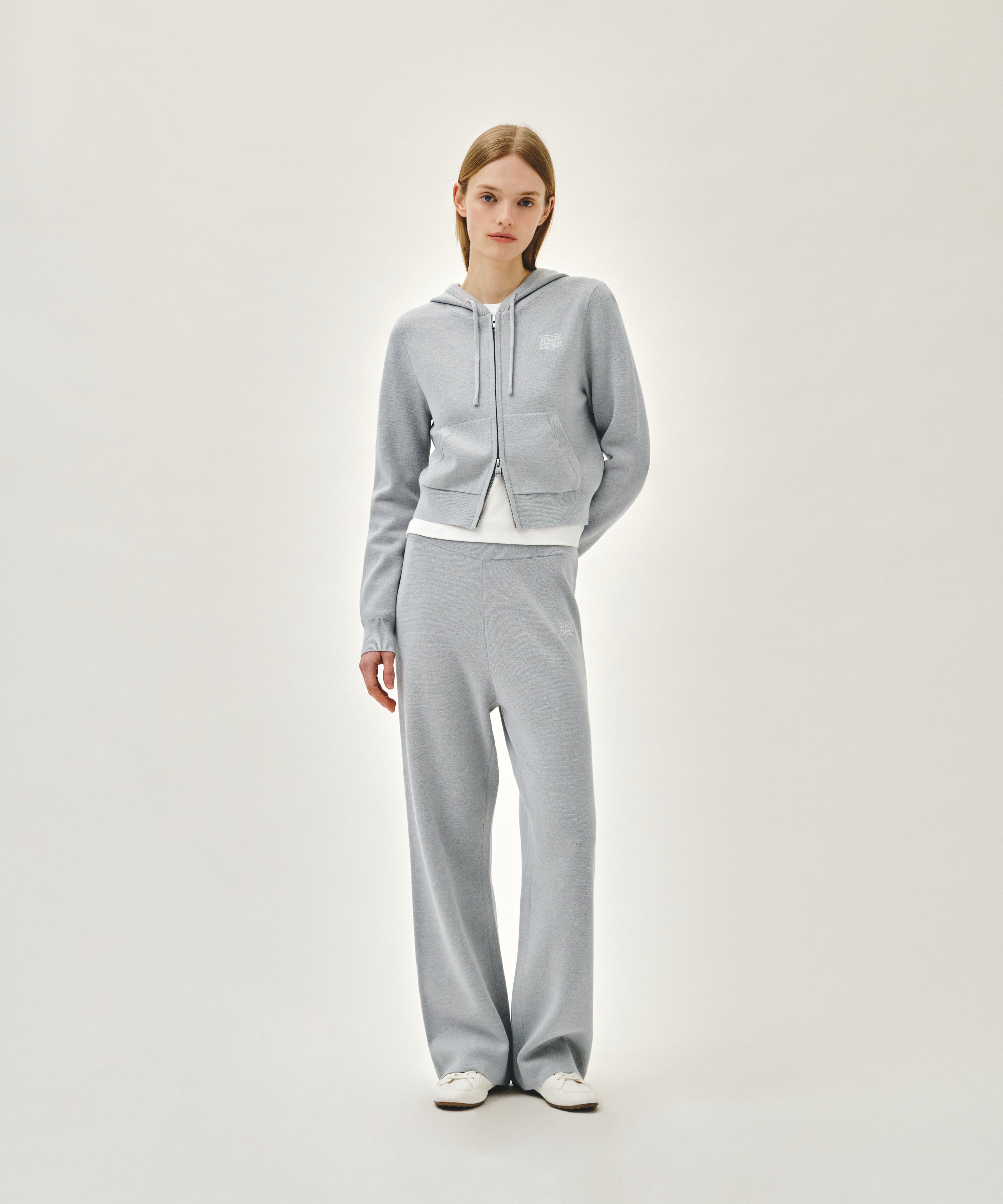 W SMALL CLASSIC LOGO CROP KNIT HOODIE ZIPUP