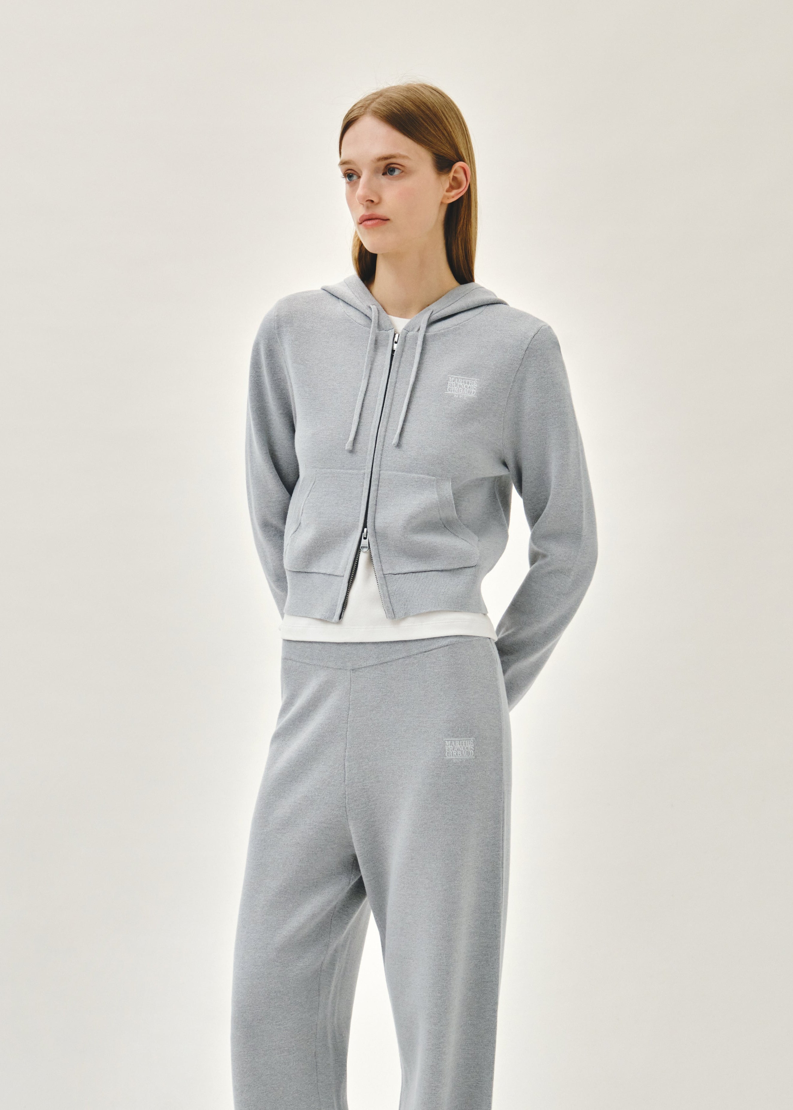 W SMALL CLASSIC LOGO CROP KNIT HOODIE ZIPUP