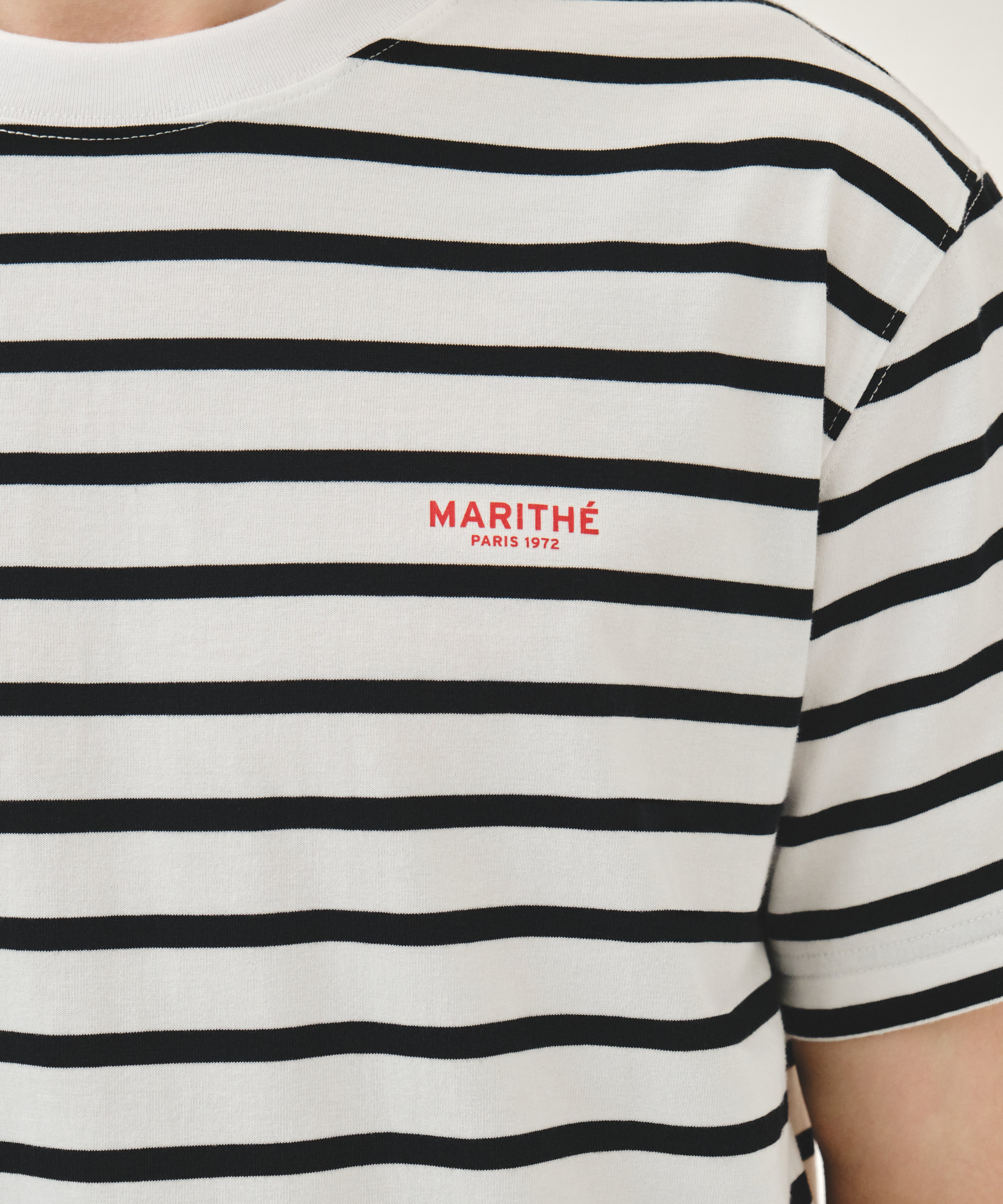 SMALL REGULAR LOGO TEE