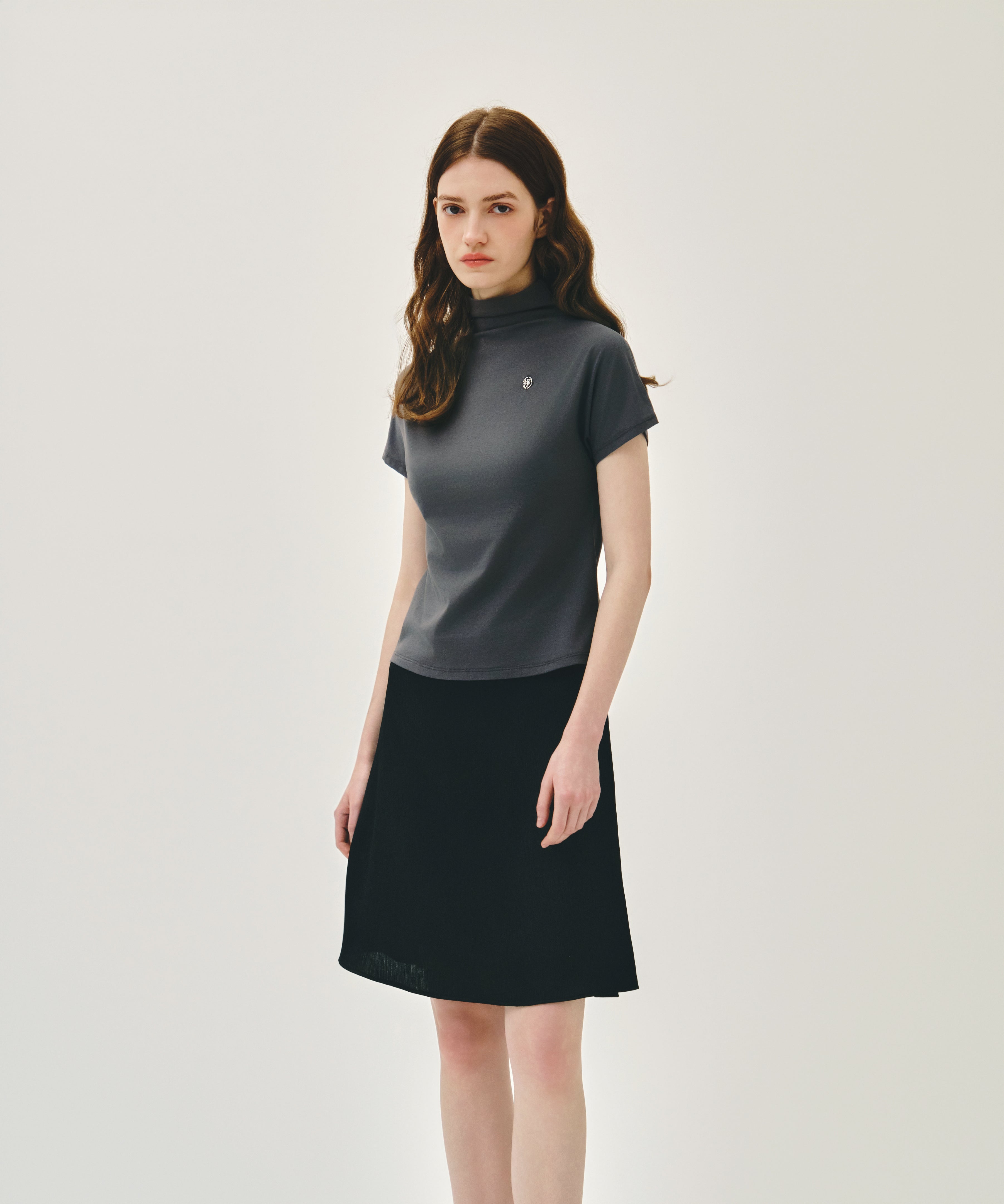 W HALF NECK TEE