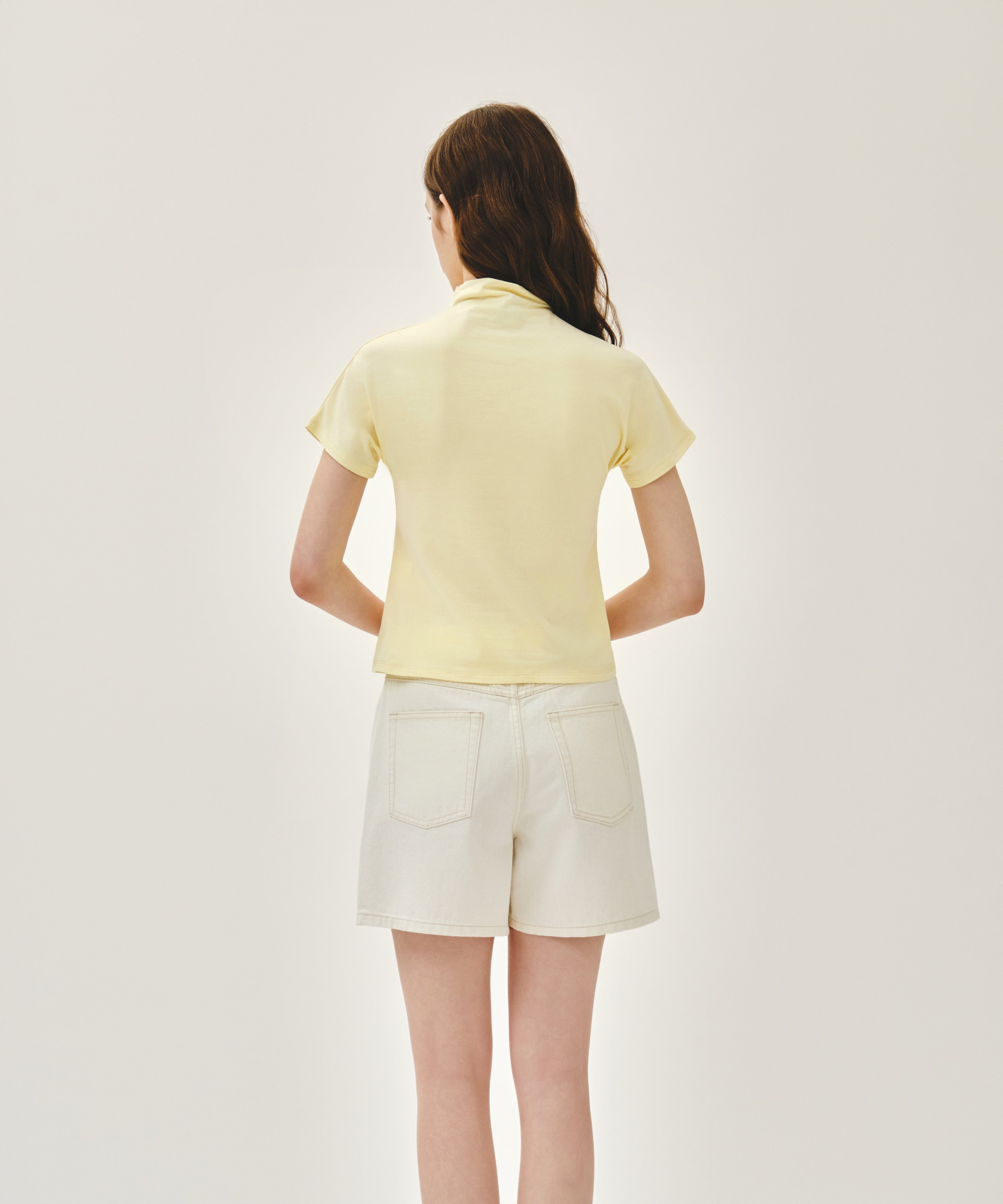 W HALF NECK TEE