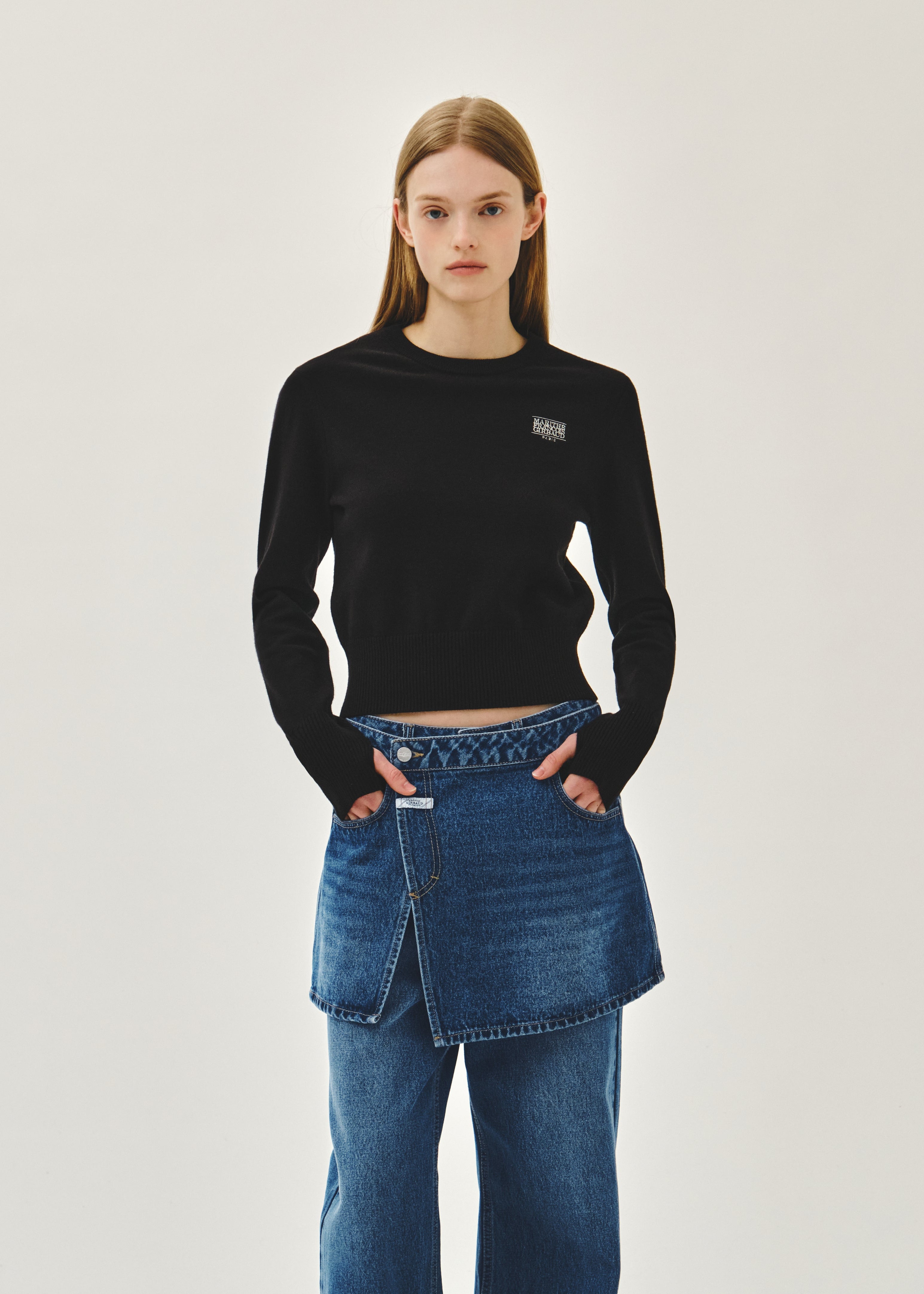 W SMALL CLASSIC LOGO CROP KNIT PULLOVER