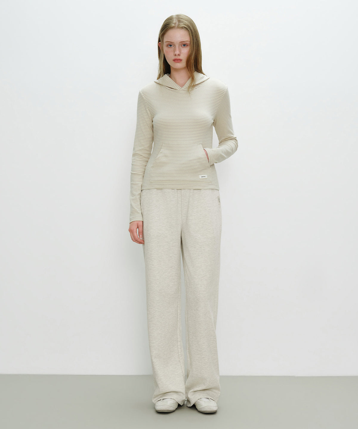 W BASIC HOODIE LONG SLEEVE