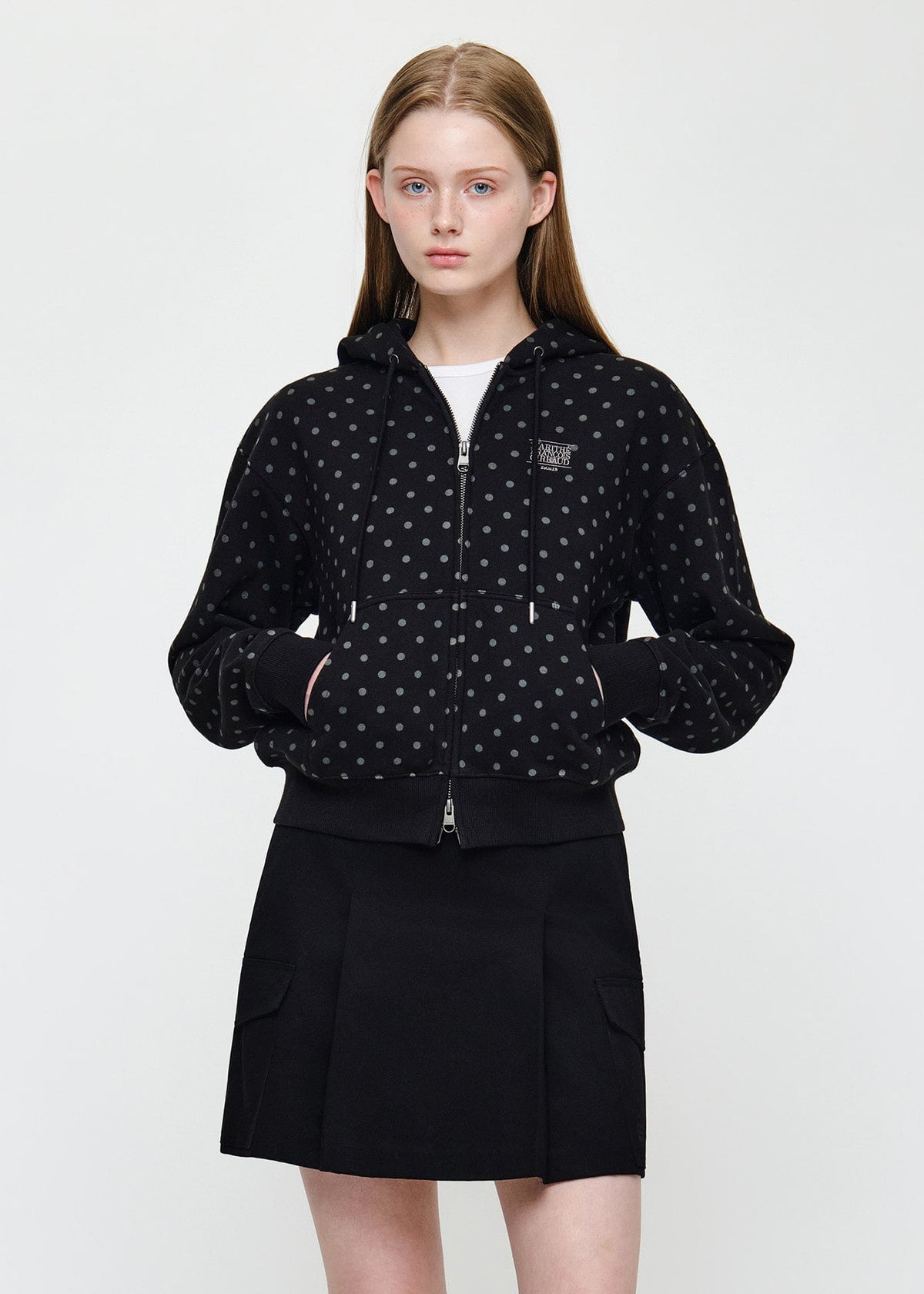 W SMALL CLASSIC LOGO HOODIE ZIPUP