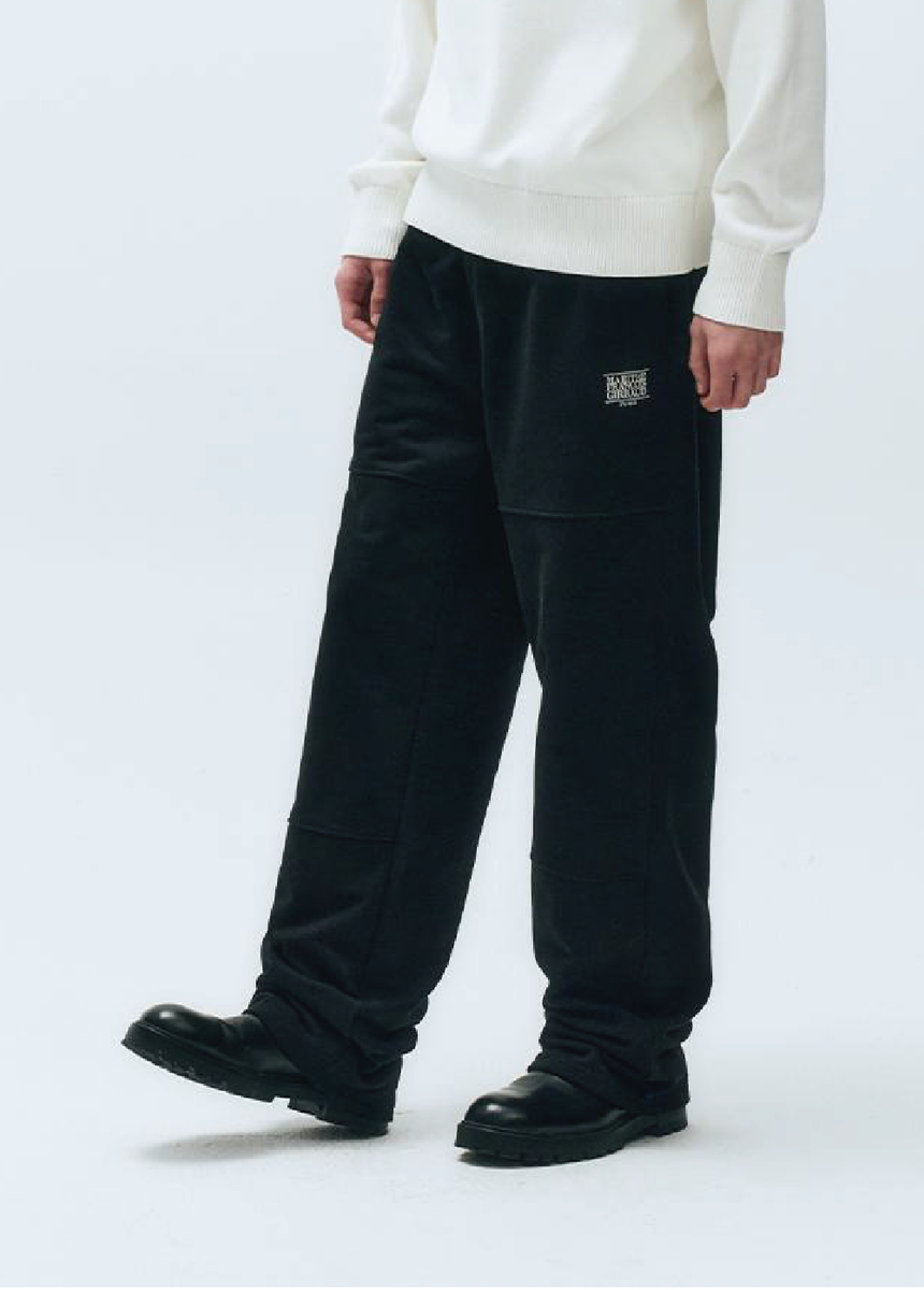 人気新作【MARITHE】CLASSIC LOGO SWEAT PANTS★男女兼用 CLASSIC LOGO SWEATPANTS
