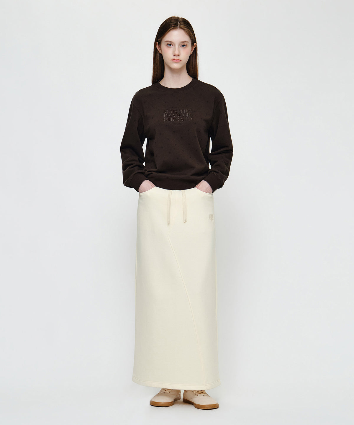 W CLASSIC LOGO SWEATSHIRT