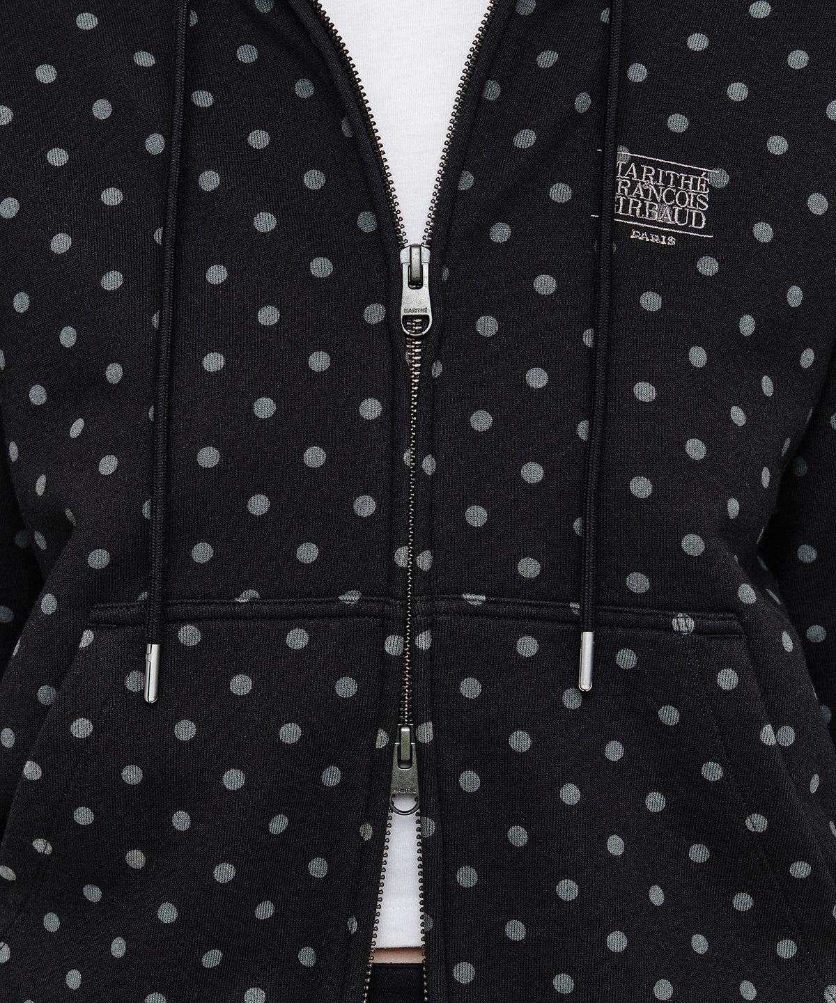 W SMALL CLASSIC LOGO HOODIE ZIPUP