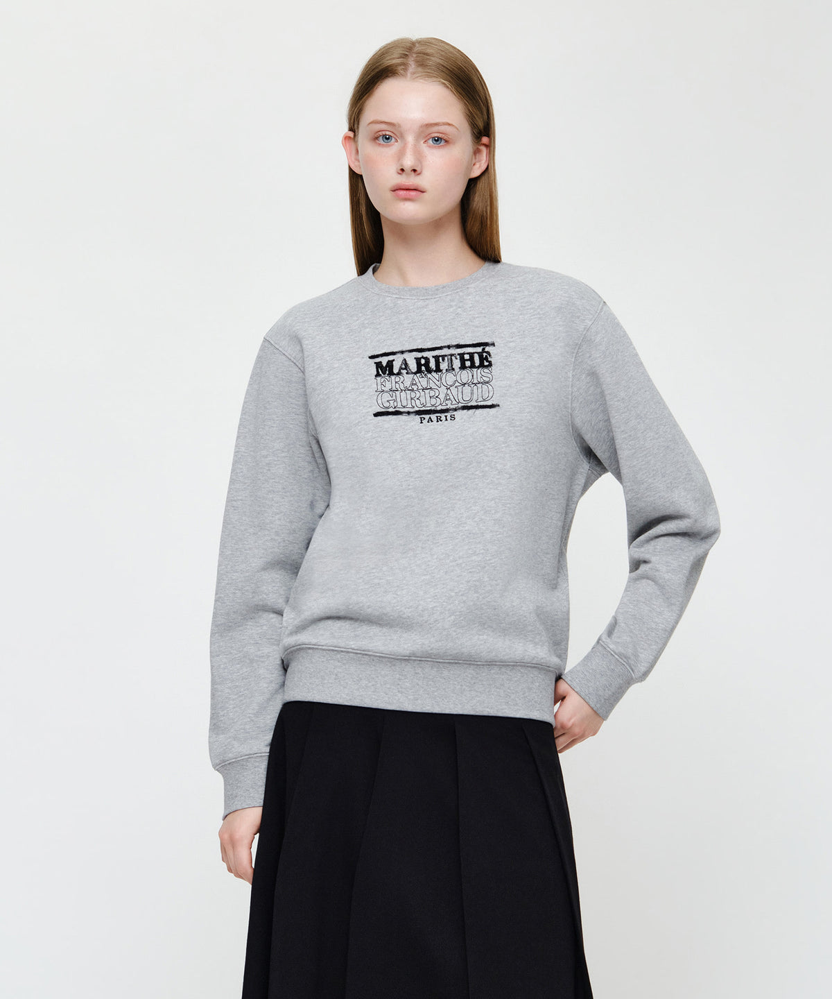 [REGEN] CLASSIC LOGO CHECK APPLIQUE SWEATSHIRT