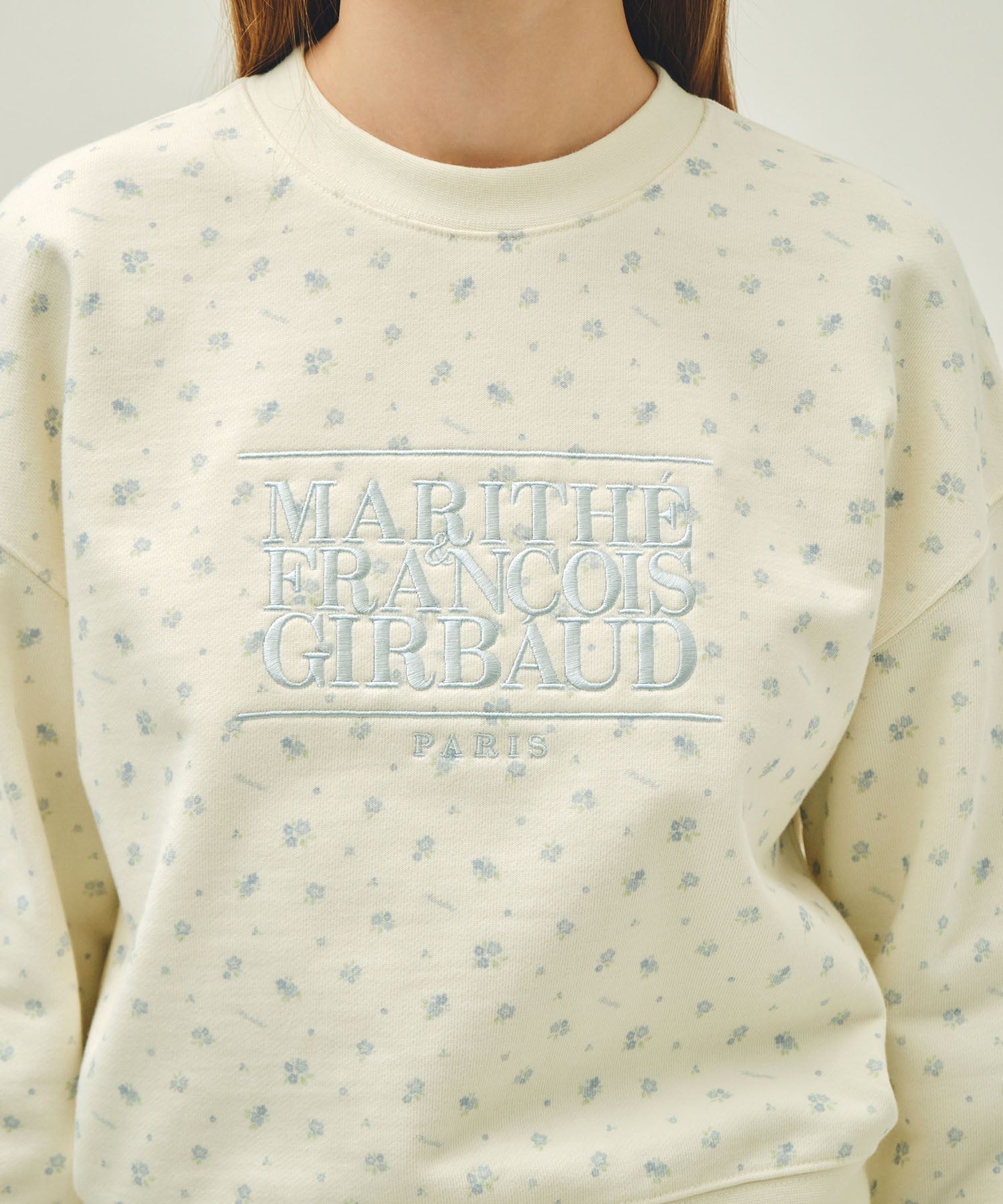 W CLASSIC LOGO CROP SWEATSHIRT