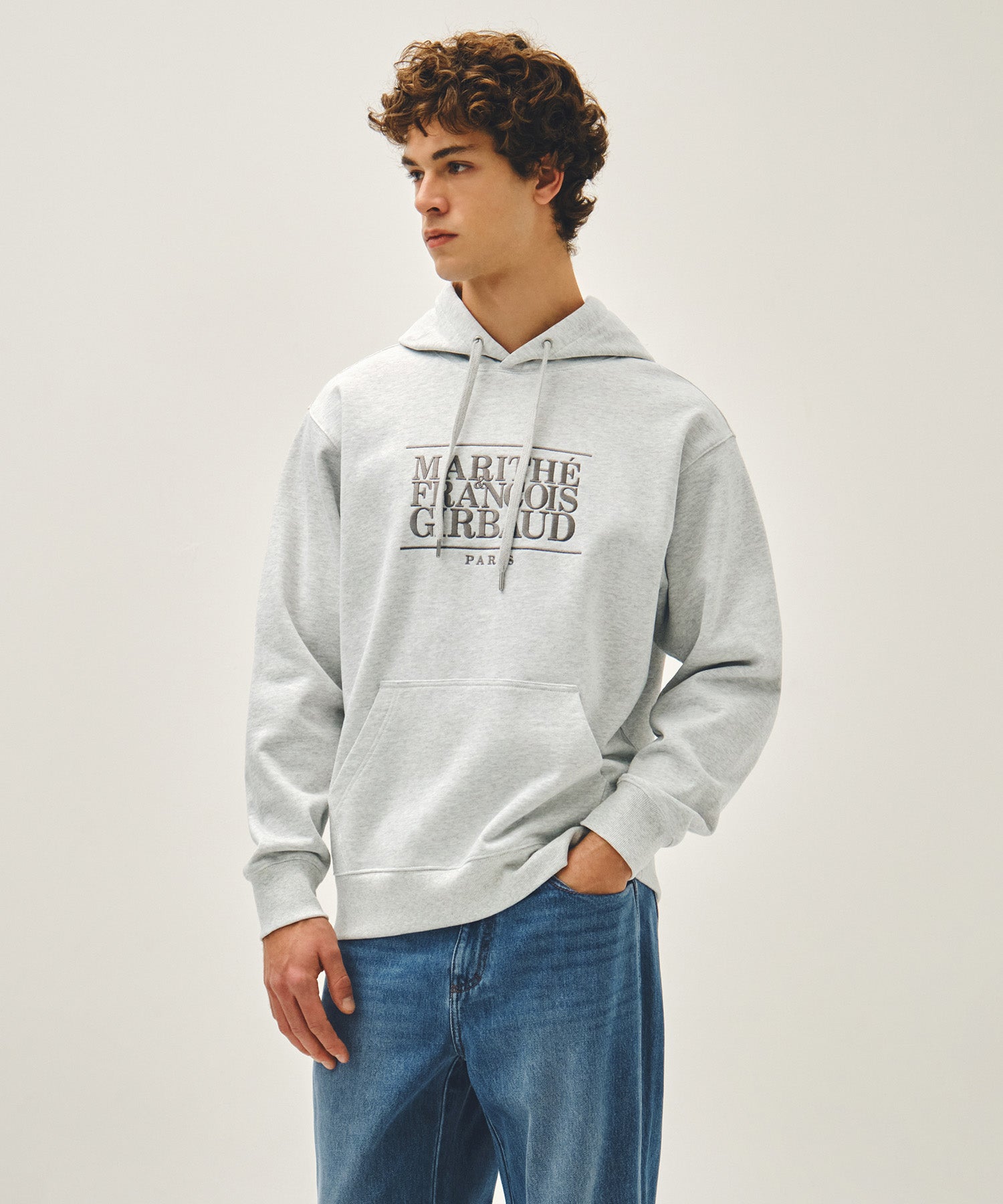 CLASSIC LOGO EMBROIDERY HOODIE