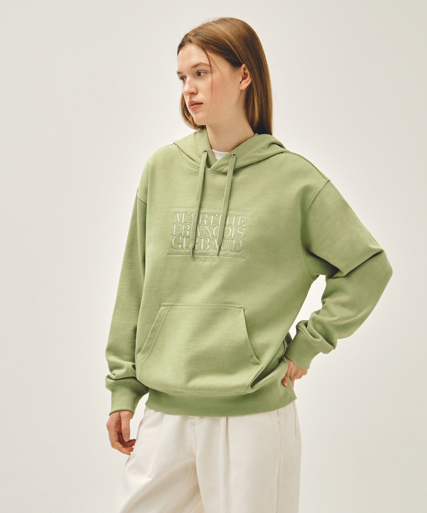 CLASSIC LOGO EMBROIDERY HOODIE