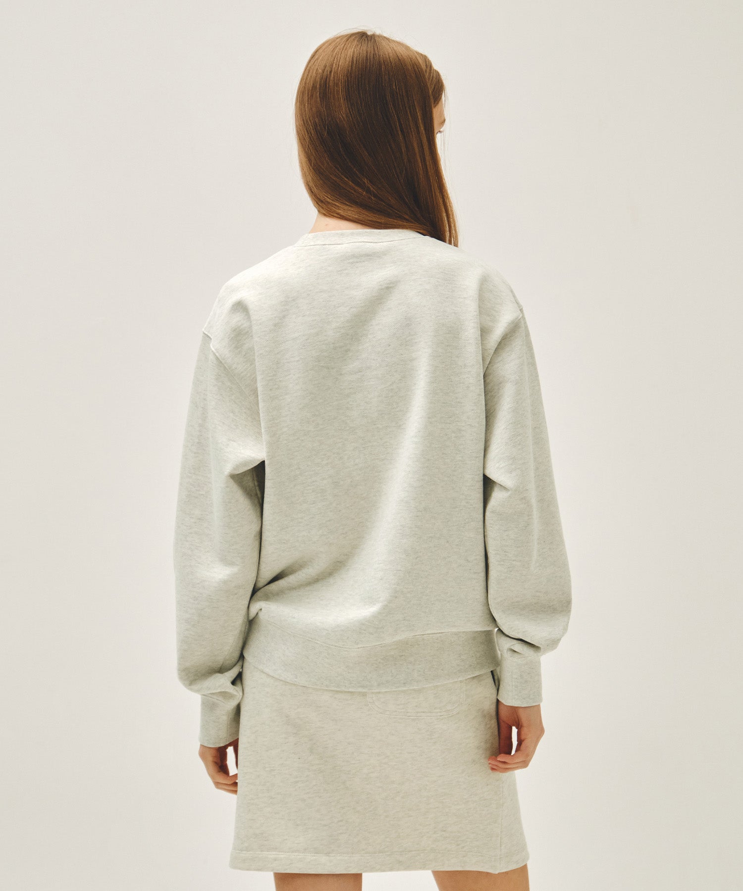 CLASSIC LOGO EMBROIDERY SWEATSHIRT