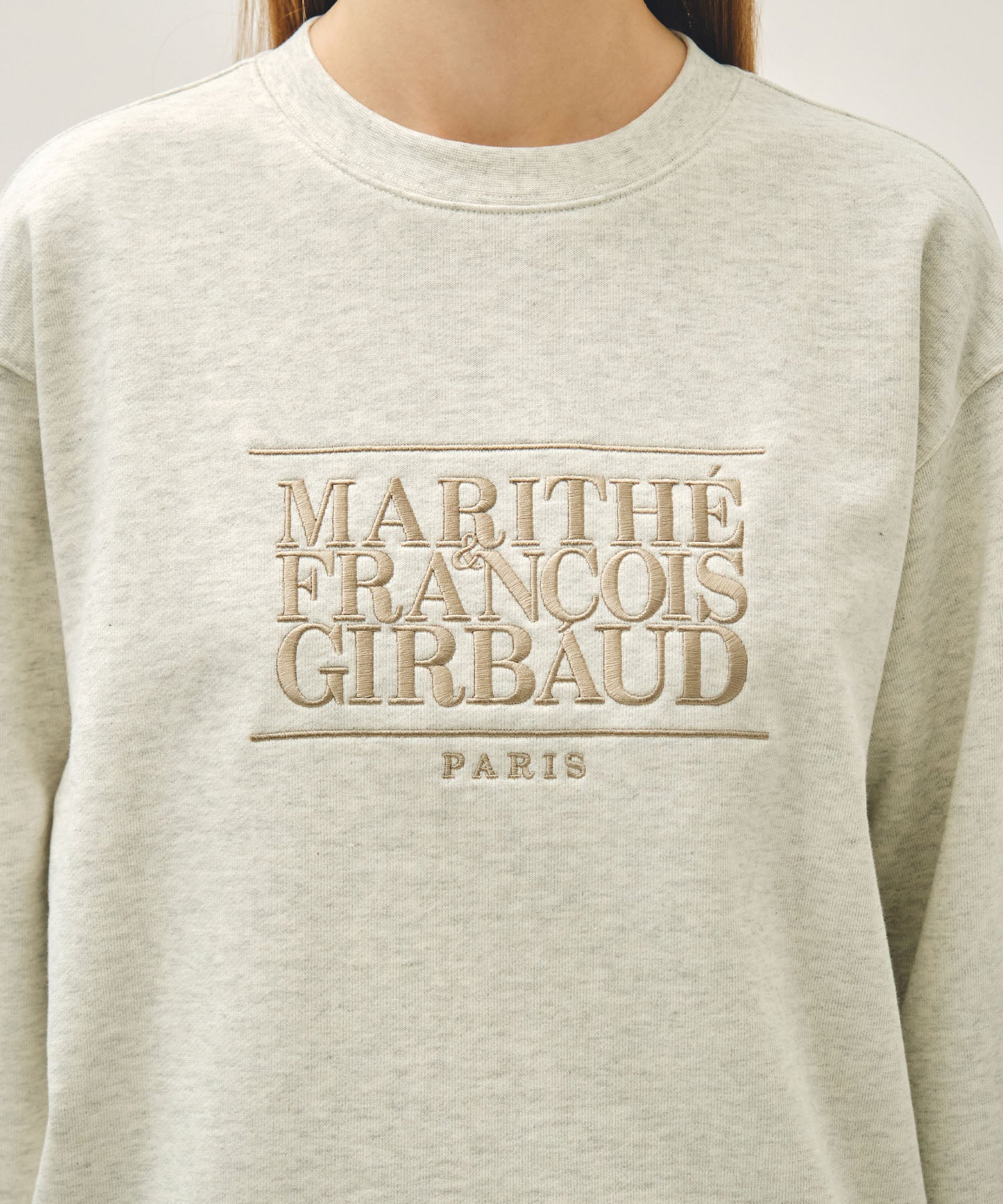 CLASSIC LOGO EMBROIDERY SWEATSHIRT