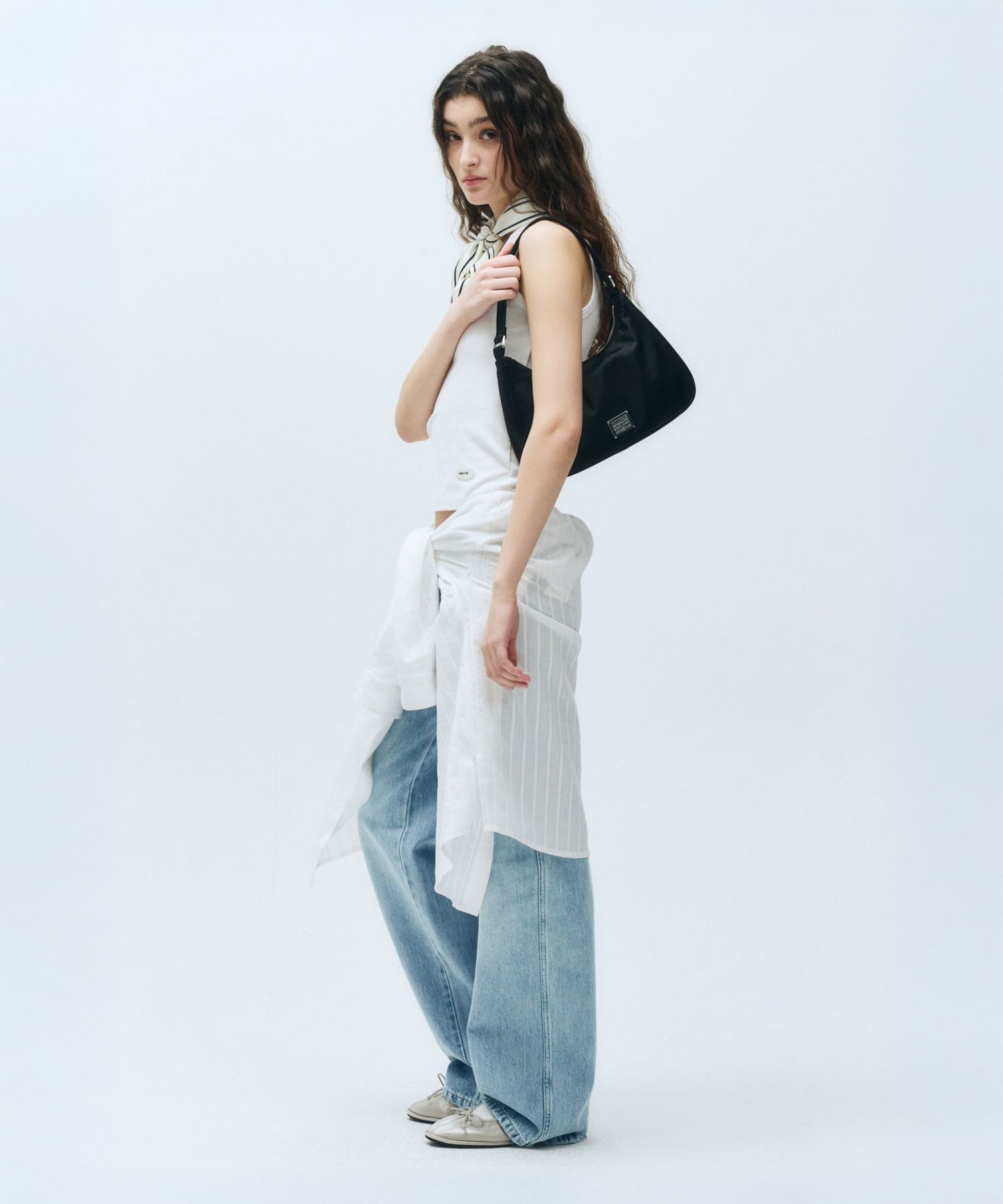 【MARITHE】CLASSIC LOGO GLOSSY ホボバッグ CLASSIC LOGO HOBO BAG