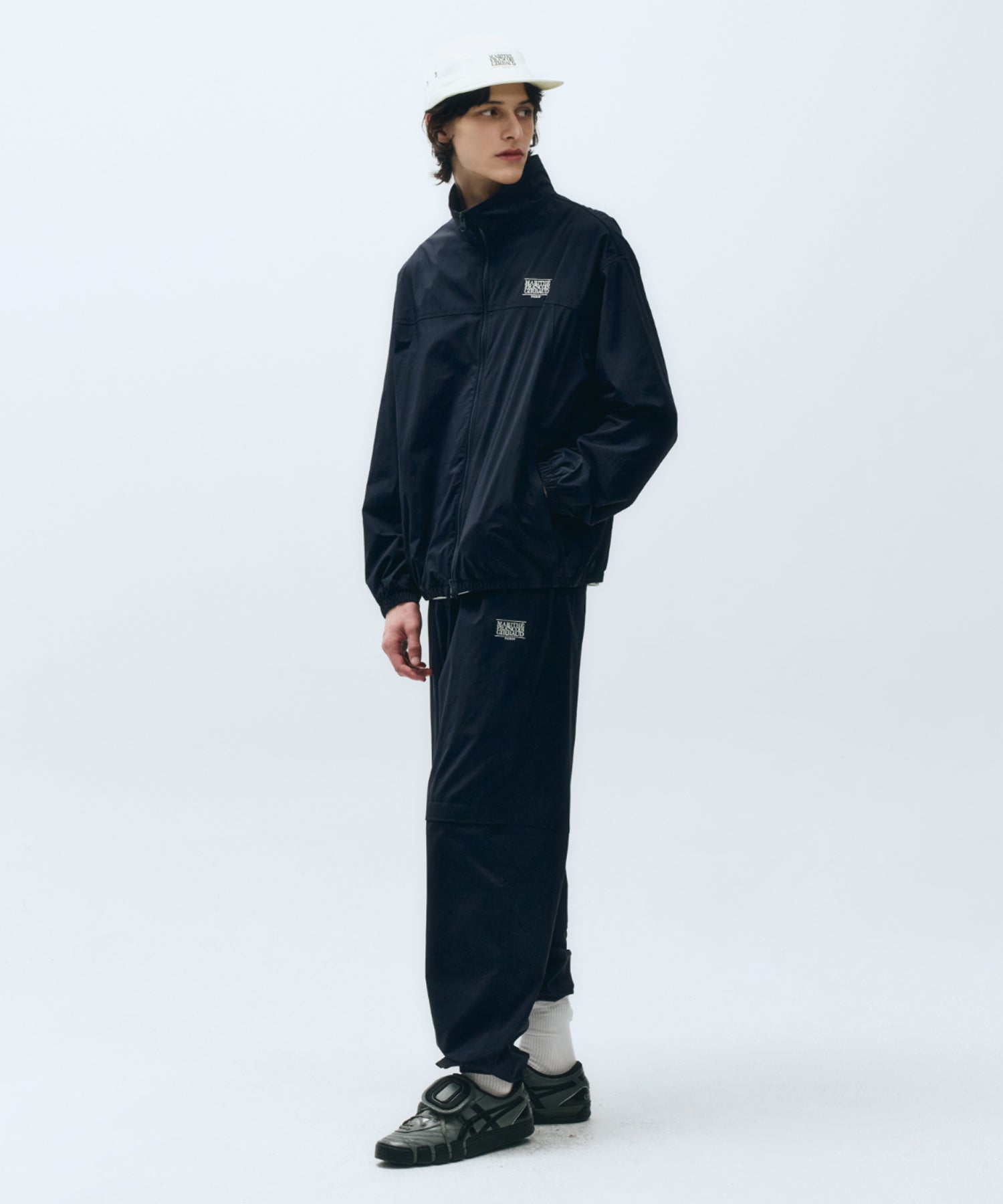 MOUVEMENT NYLON JOGGER PANTS