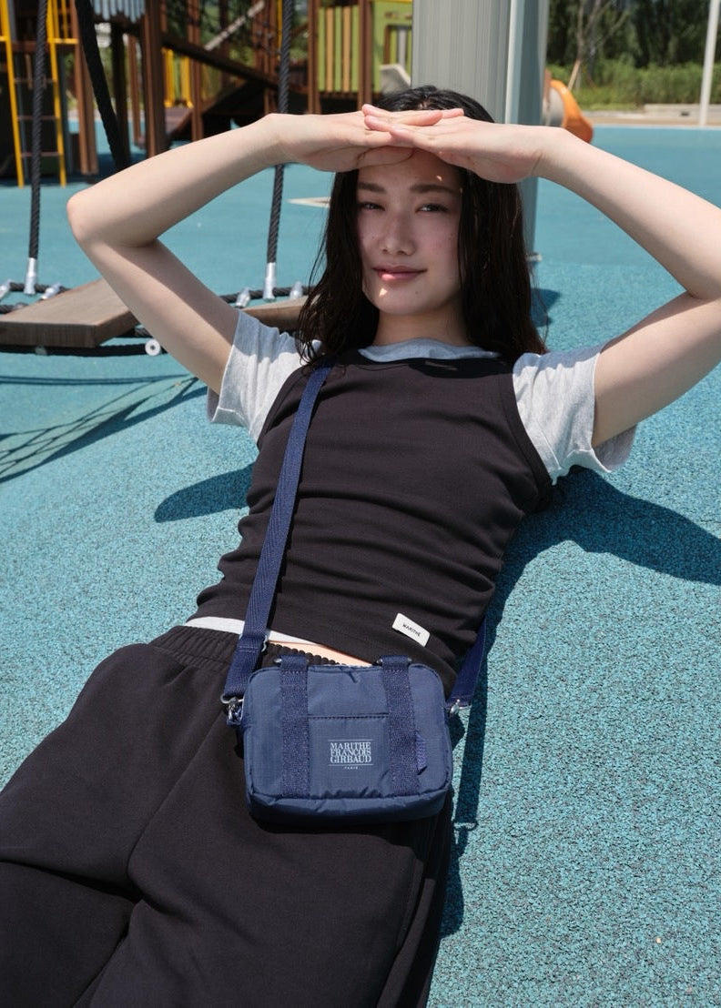 【希少品】マリテフランソワジルボー　 メッセンジャーバッグ　ショルダー UNISEX