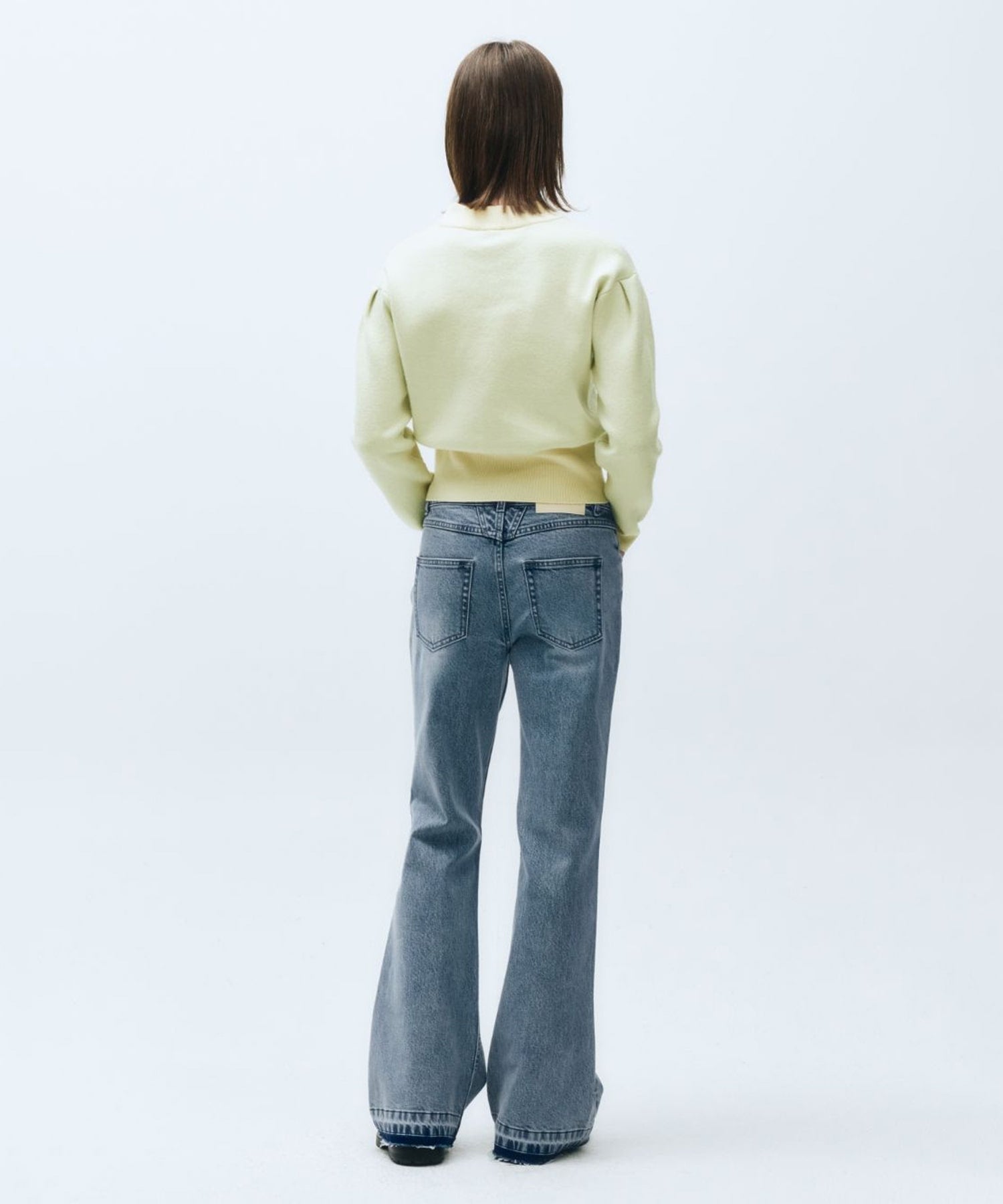 W MID-WAIST FLARED DENIM PANTS
