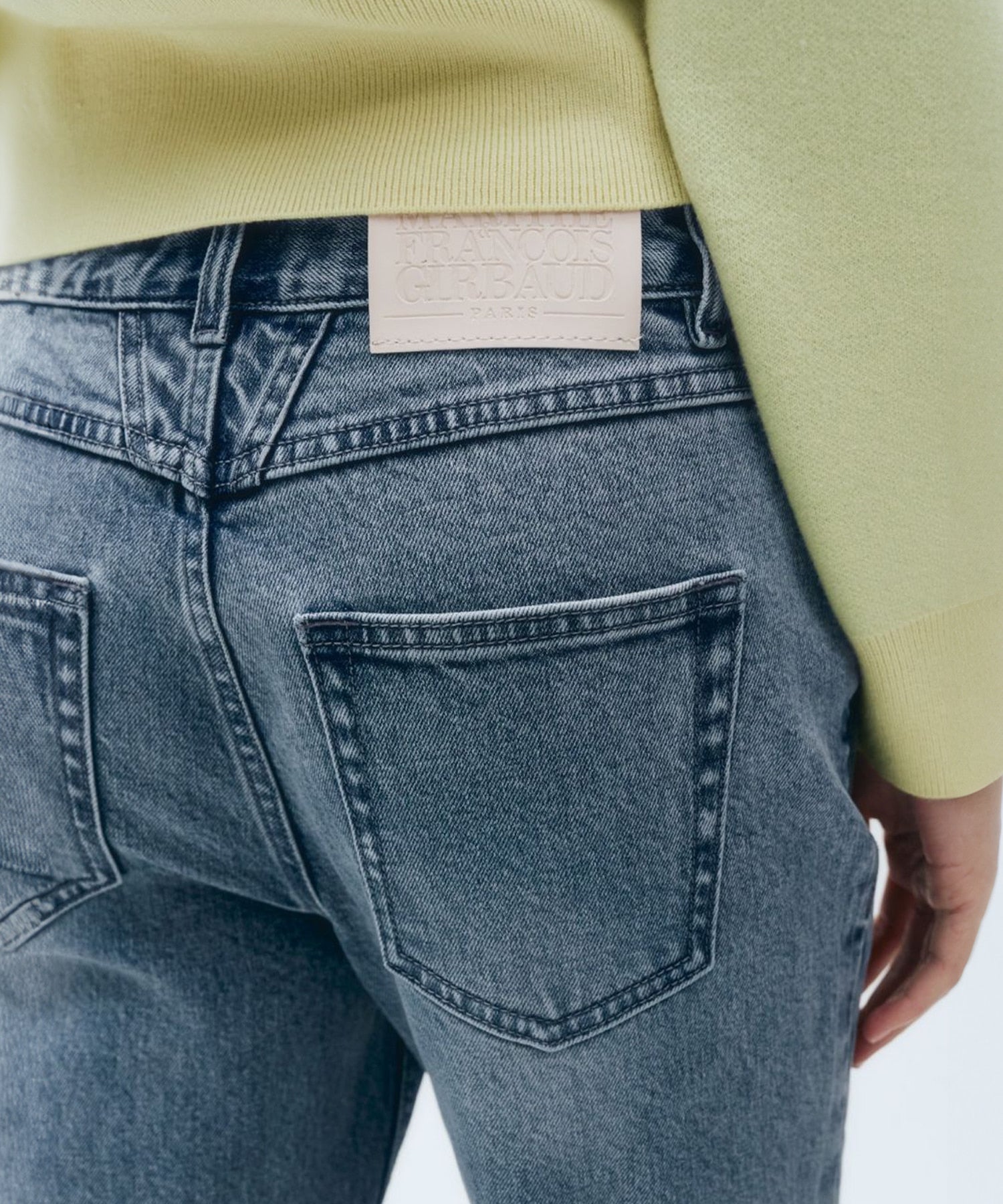 W MID-WAIST FLARED DENIM PANTS