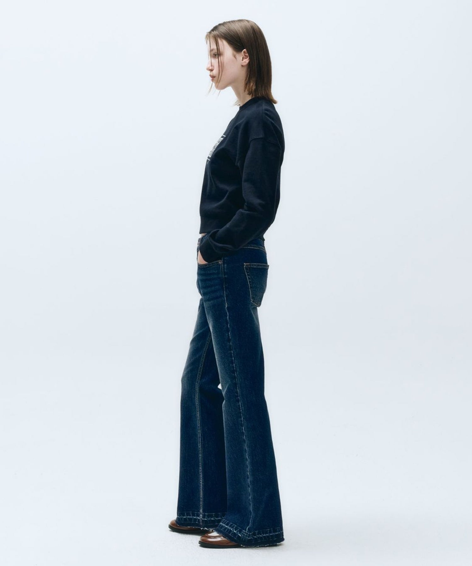 W MID-WAIST FLARED DENIM PANTS
