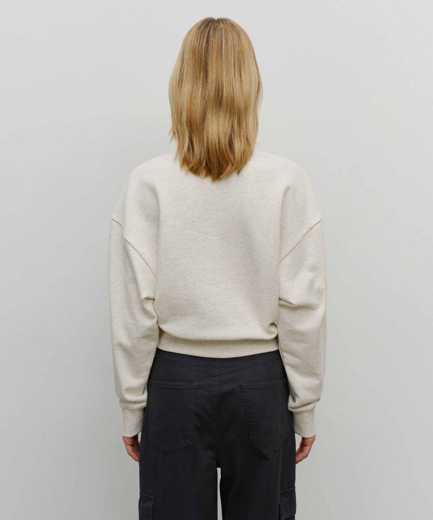 W SMALL CLASSIC LOGO CROP SWEATSHIRT
