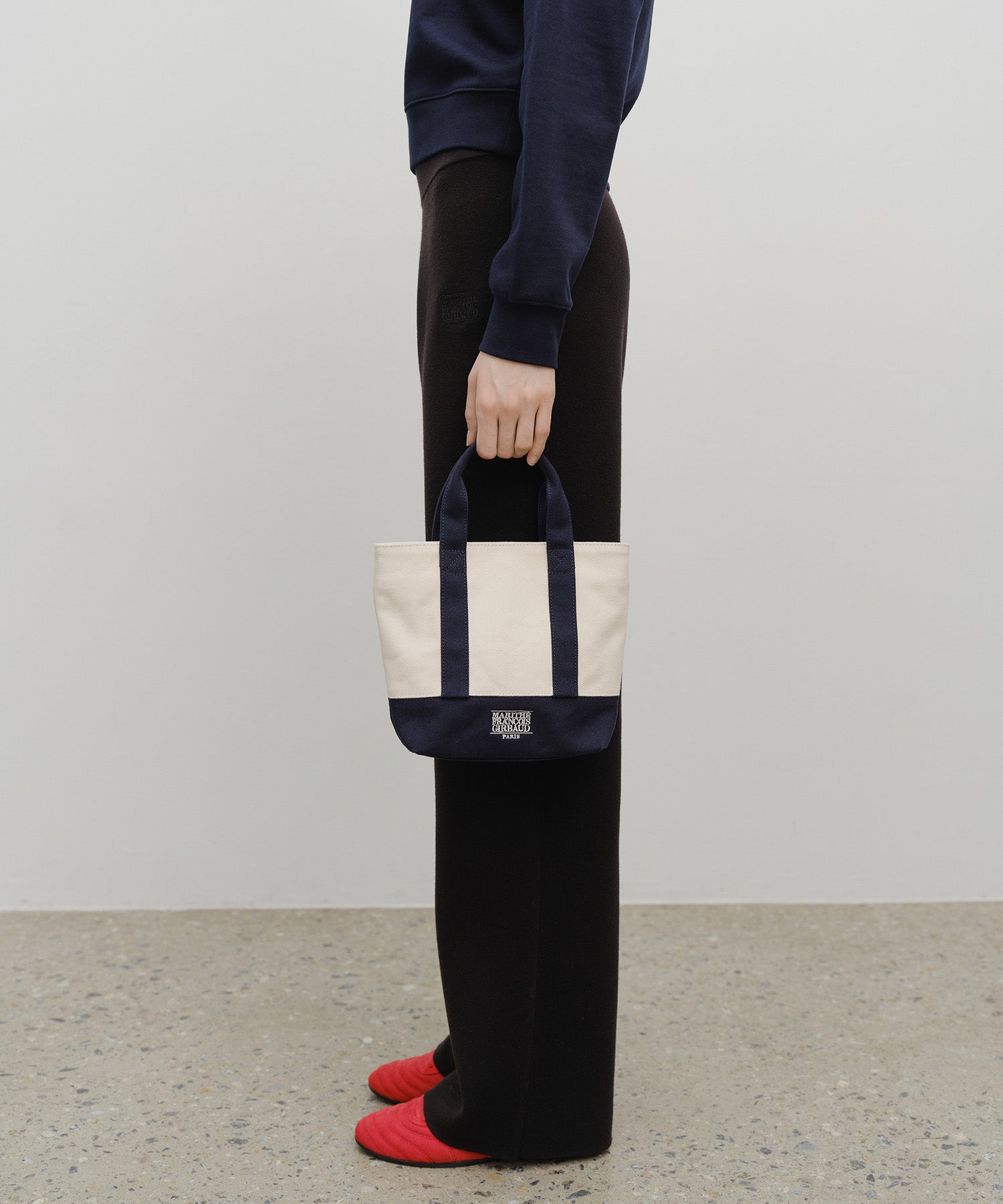 CLASSIC LOGO CANVAS TOTE BAG